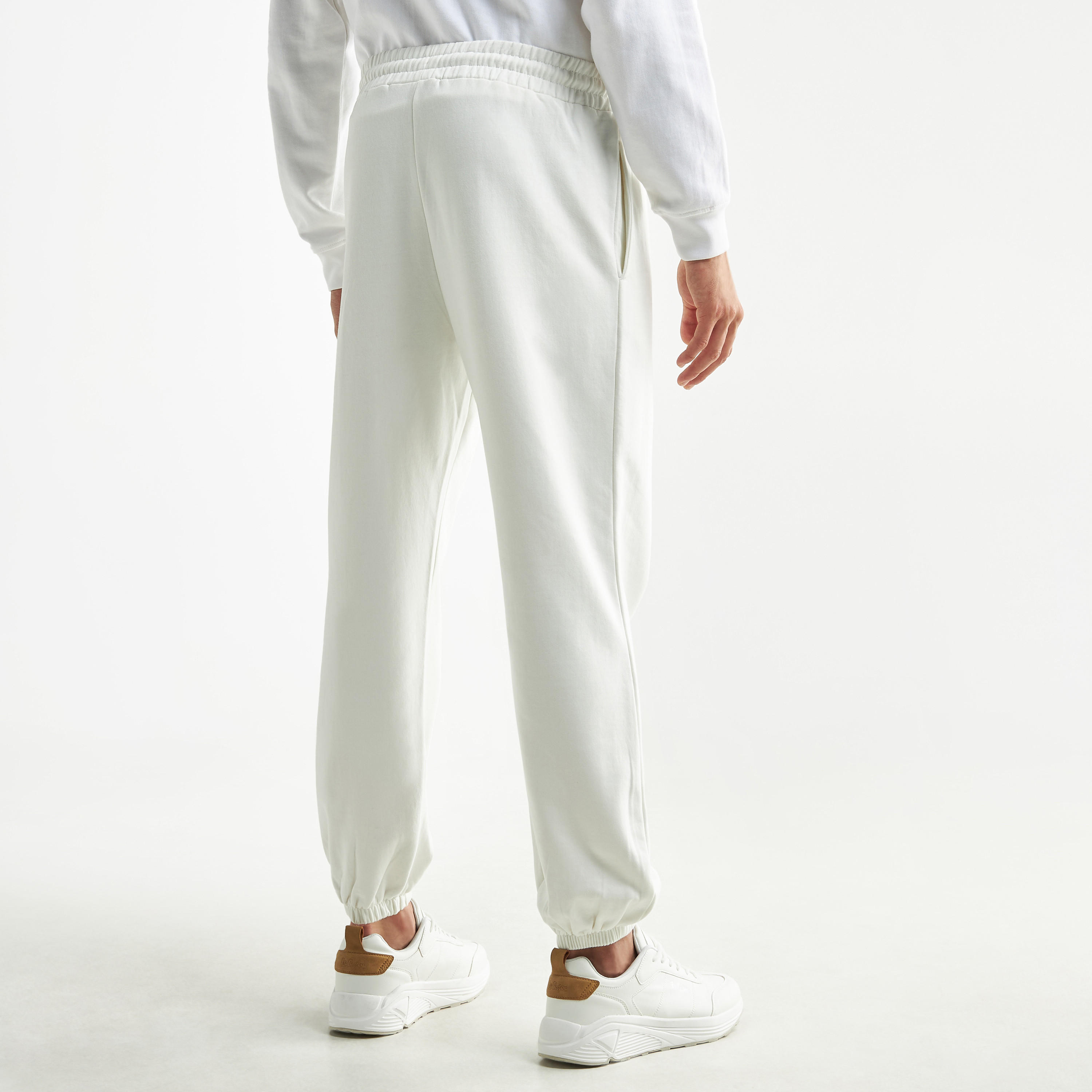 Solid Joggers with Elasticated Waistband and Pockets-men-clothing-bottoms-joggers-image-3
