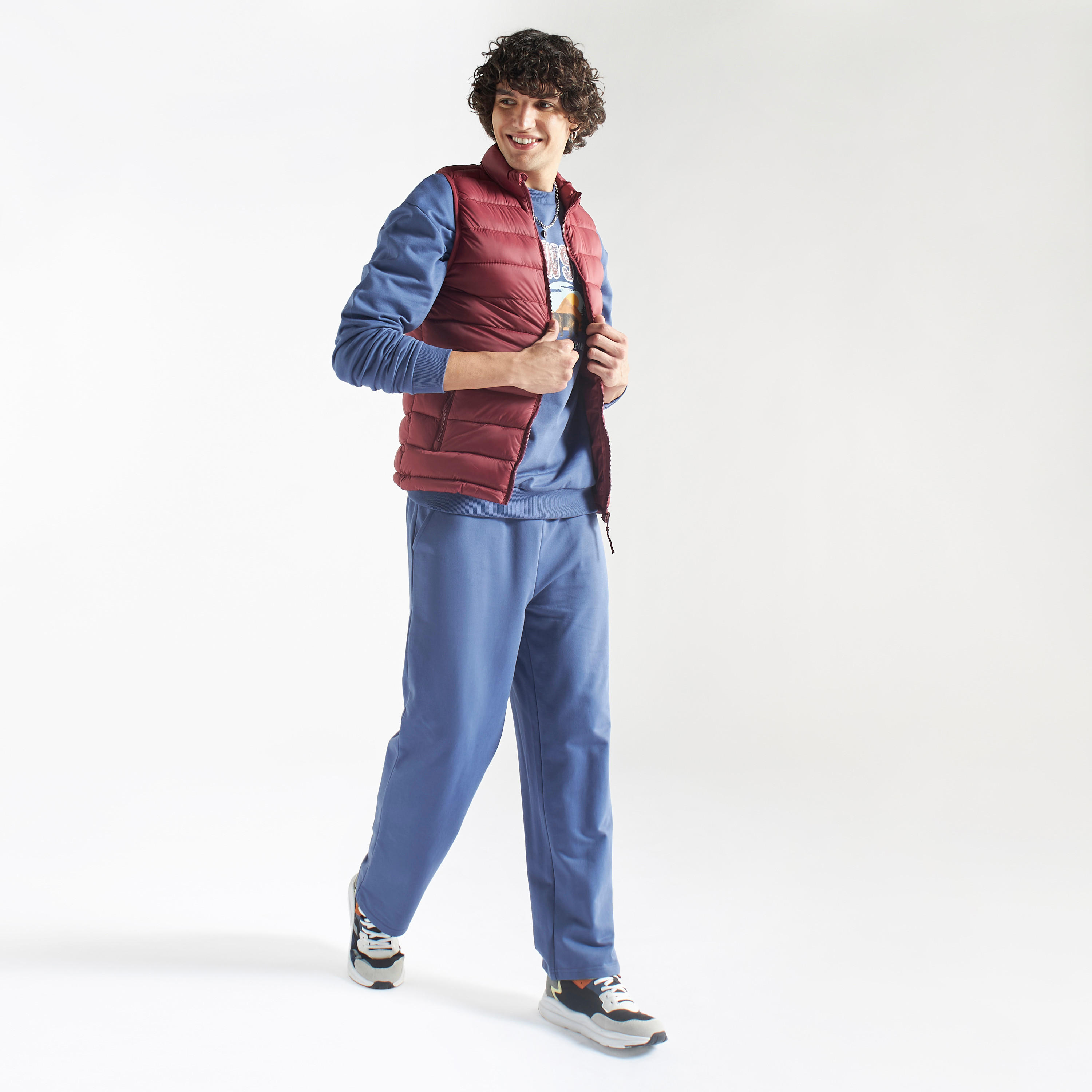 بنطلون رياضي سادة بجيوب وخصر مطّاطي-men-clothing-bottoms-joggers-image-3