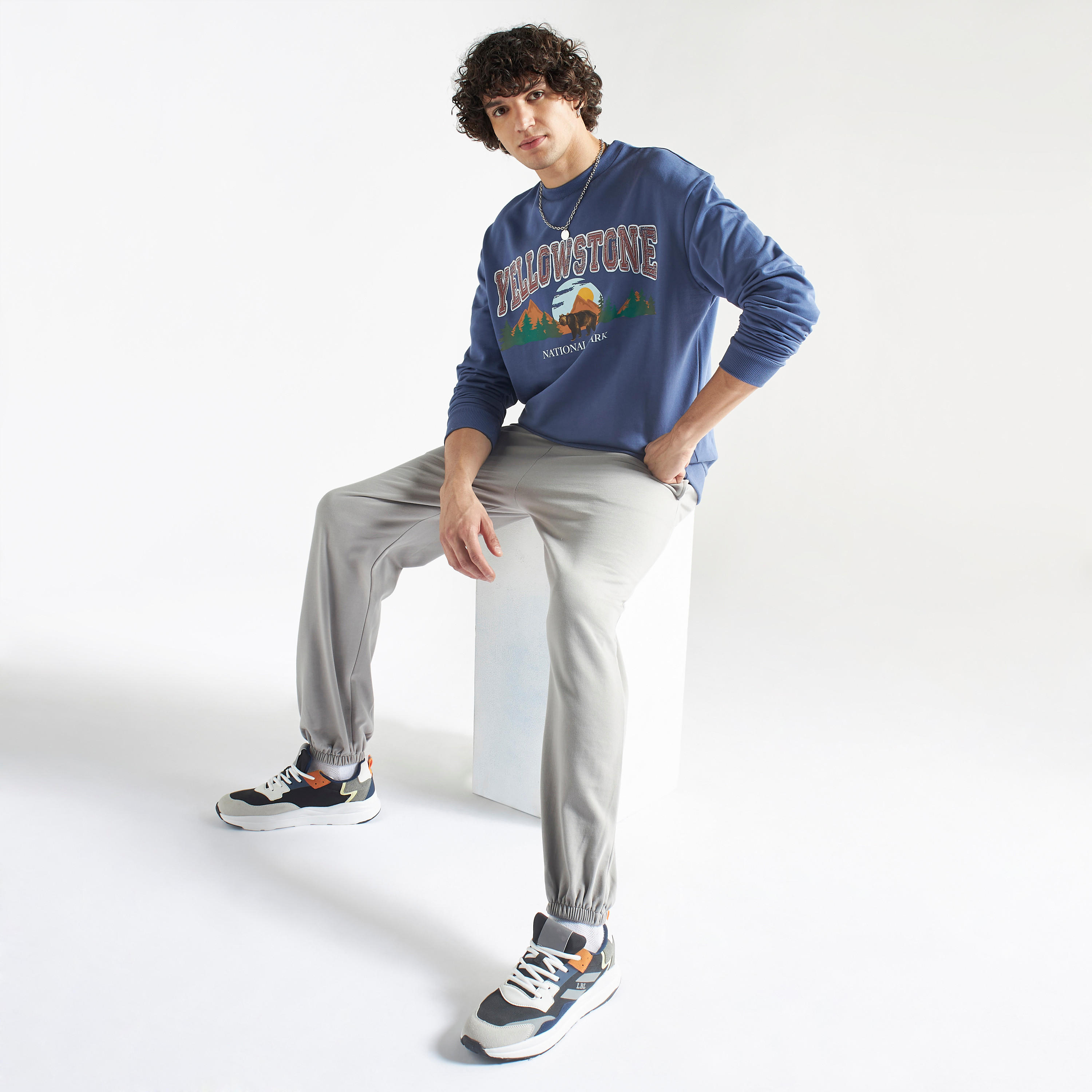 Printed Oversized Sweatshirt with Long Sleeves-men-winterwear-hoodiesandsweatshirts-image-2