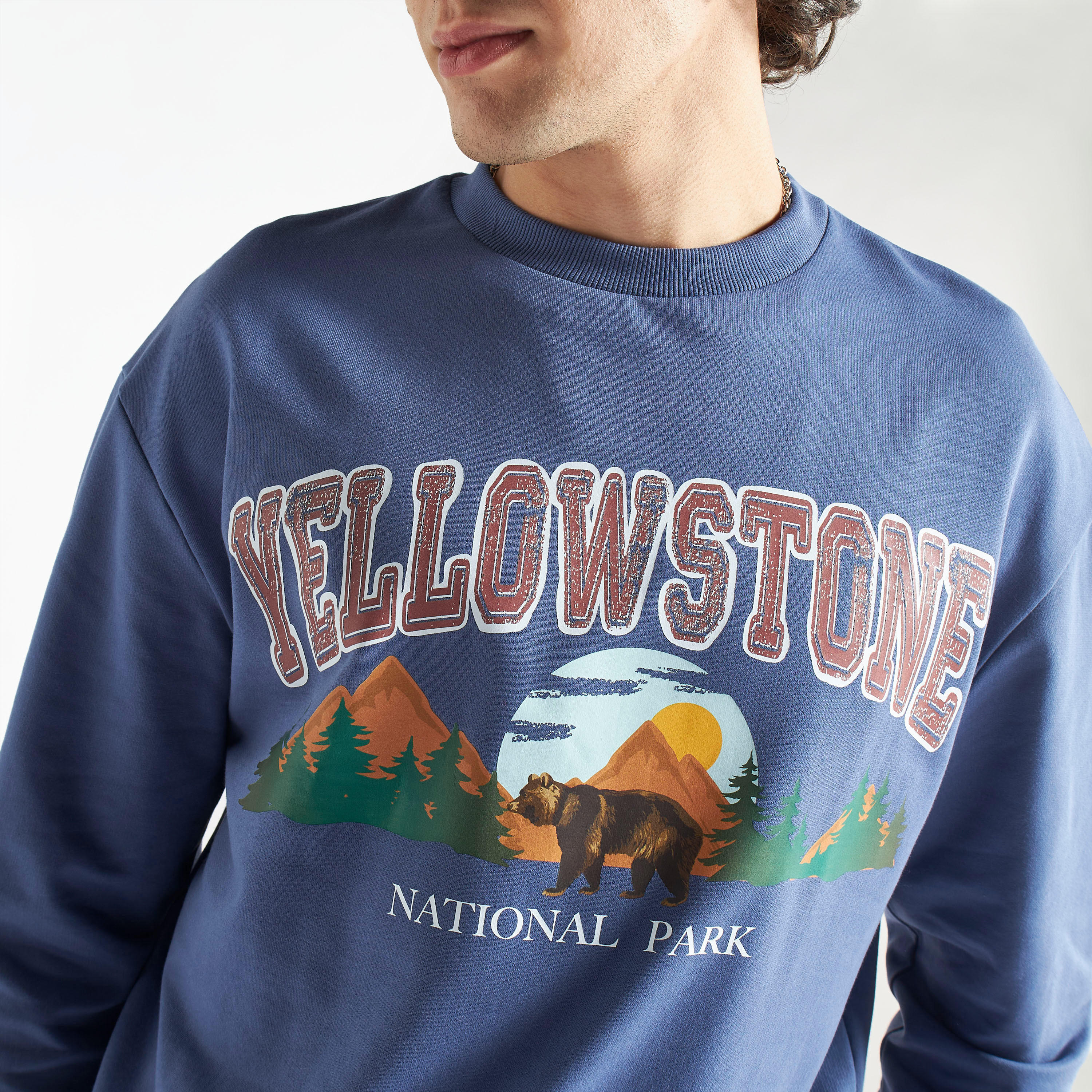 Printed Oversized Sweatshirt with Long Sleeves-men-winterwear-hoodiesandsweatshirts-image-4