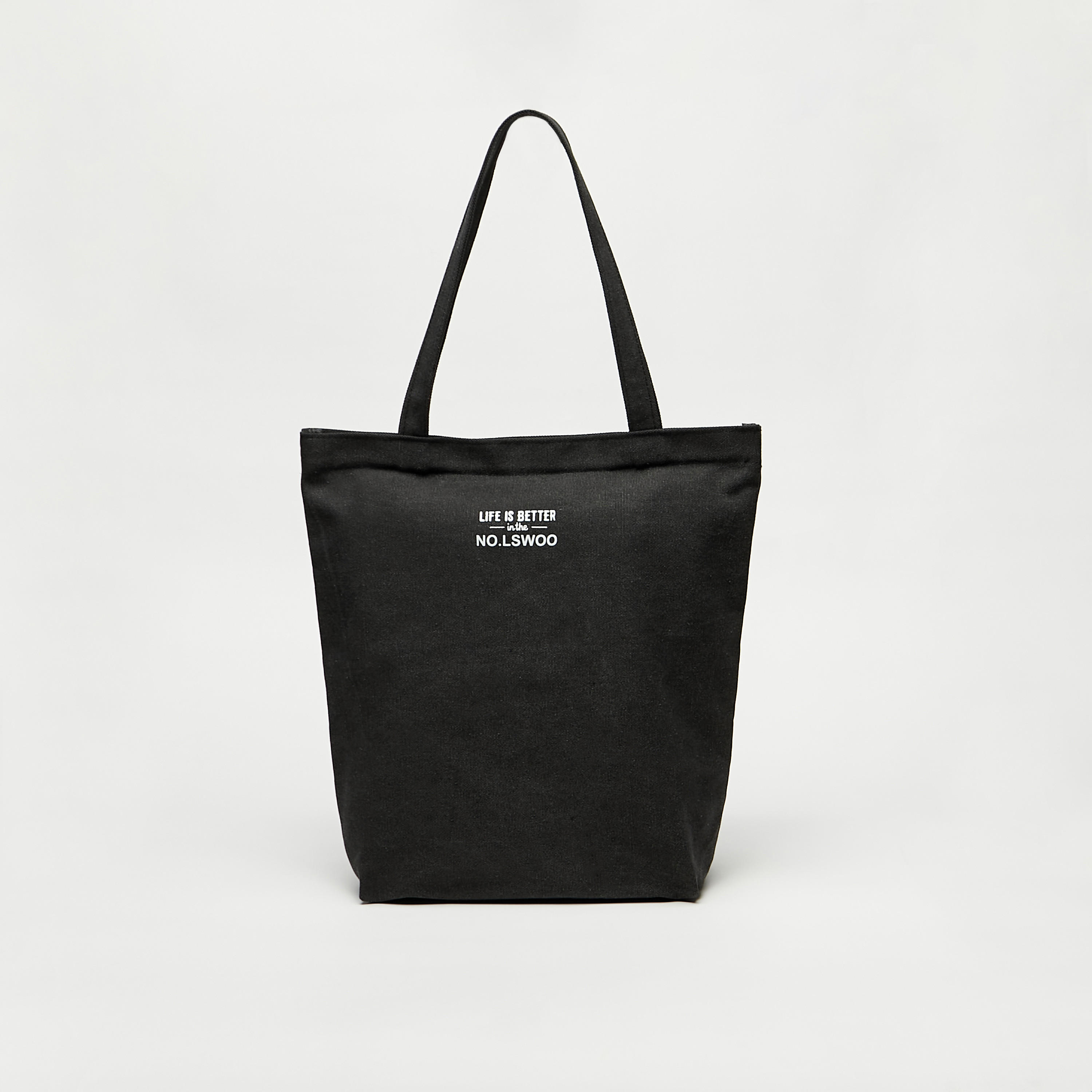 شنطة توتي بسحّاب إغلاق ومقابض مزدوجة وطبعات-men-bags-image-1