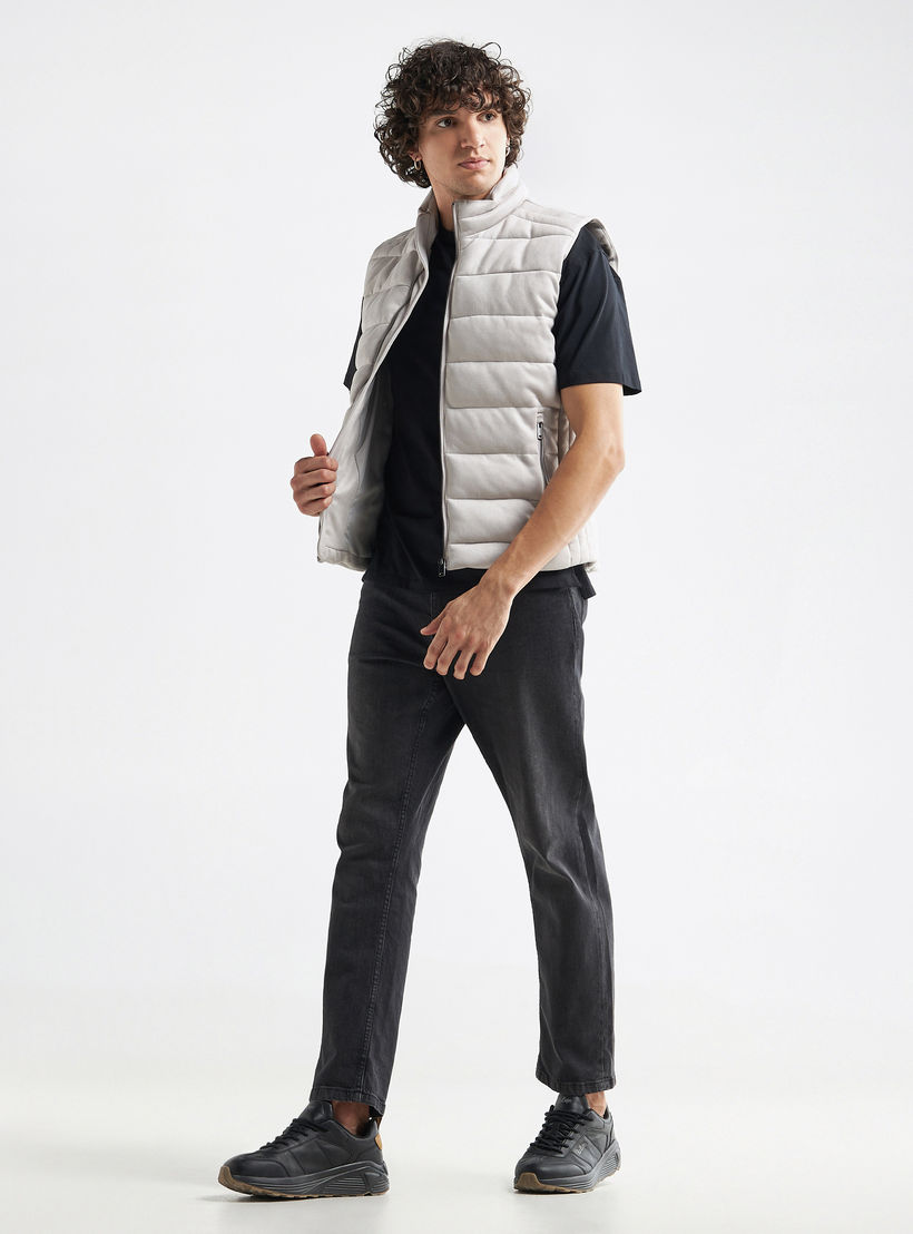 Quilted Zip Through Sleeveless Jacket with Pockets-men-clothing-jacketsandblazers-jackets-image-2