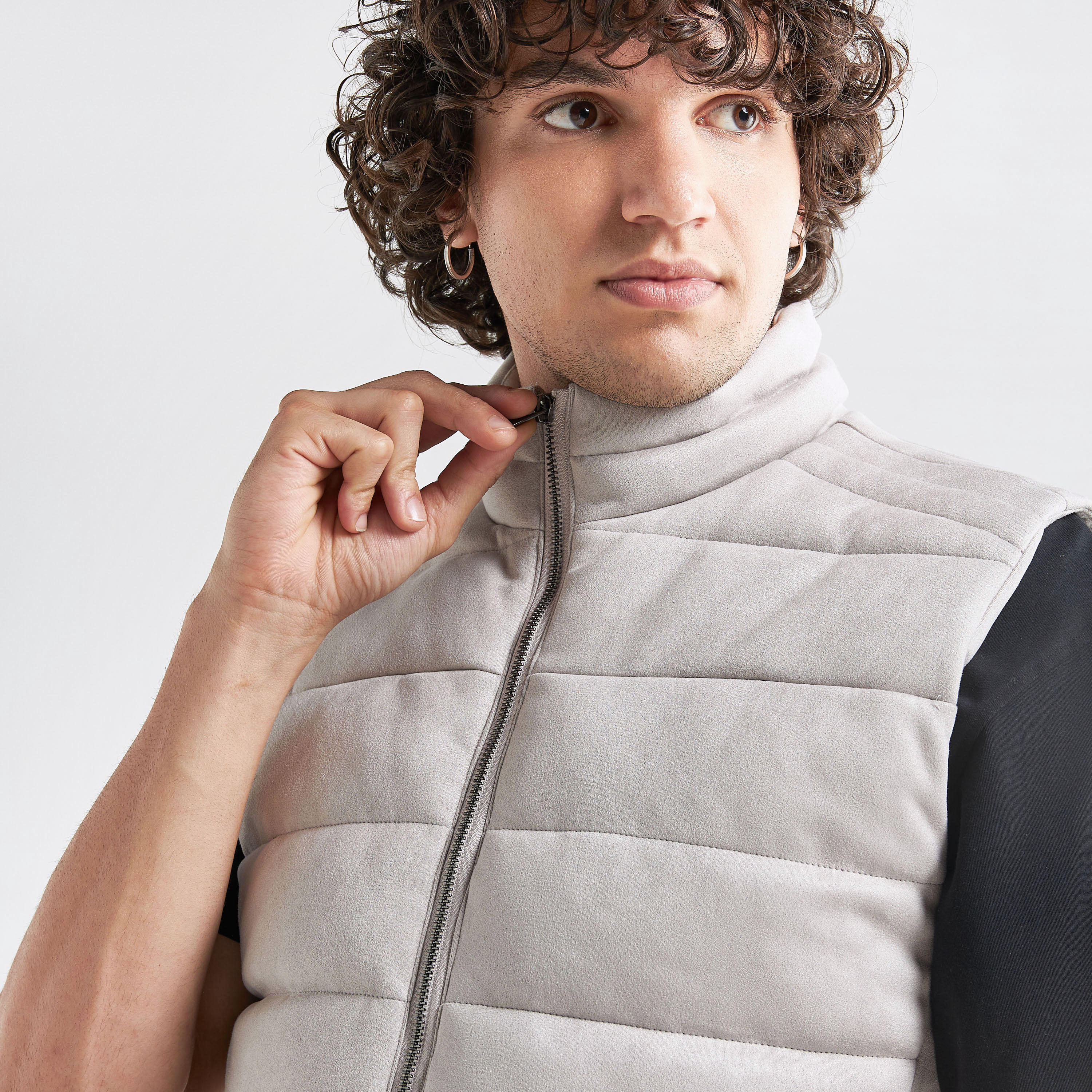 Quilted Zip Through Sleeveless Jacket with Pockets-men-clothing-jacketsandblazers-jackets-image-4
