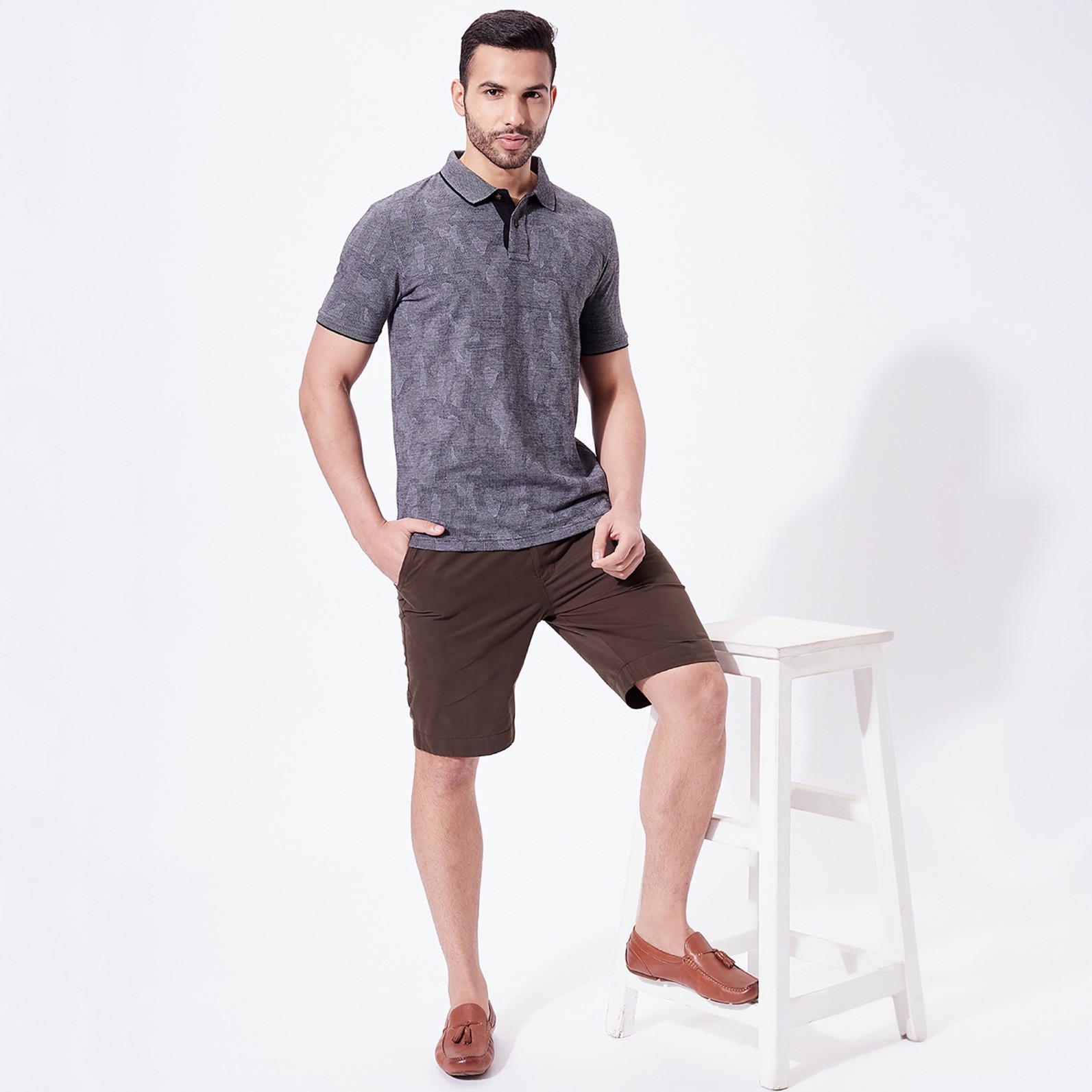 تيشيرت بولو جاكار بارز الملمس بأكمام قصيرة من فهرنهايت-men-clothing-tshirtsandpolos-polos-image-2