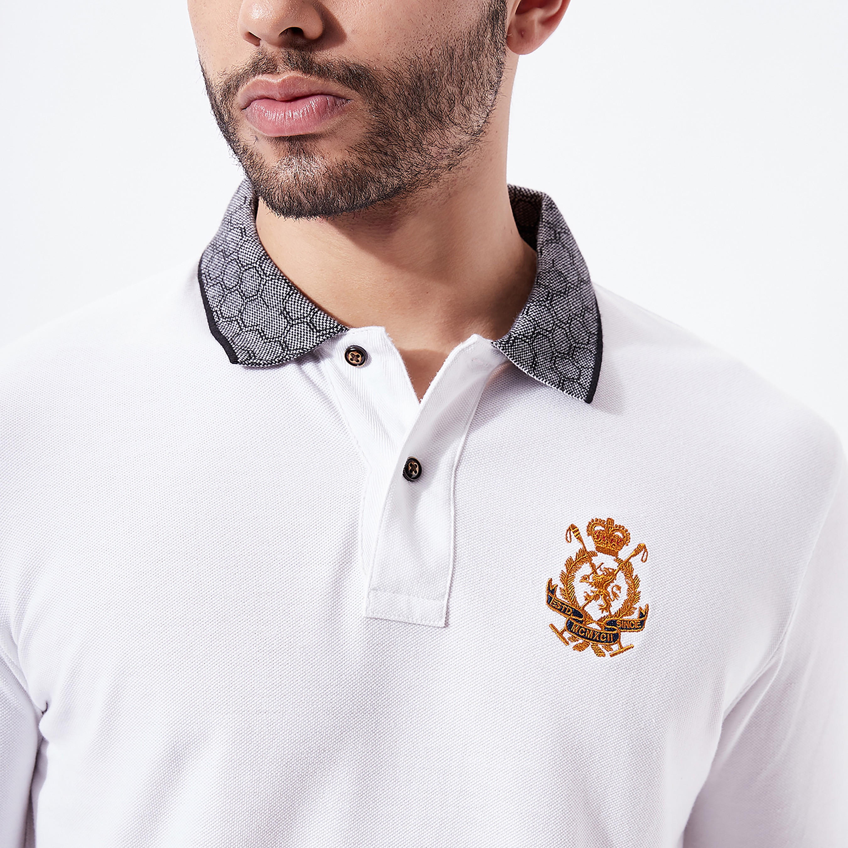 تيشيرت بولو بأكمام قصيرة وتفاصيل مطرزة من فهرنهايت-men-clothing-tshirtsandpolos-polos-image-5