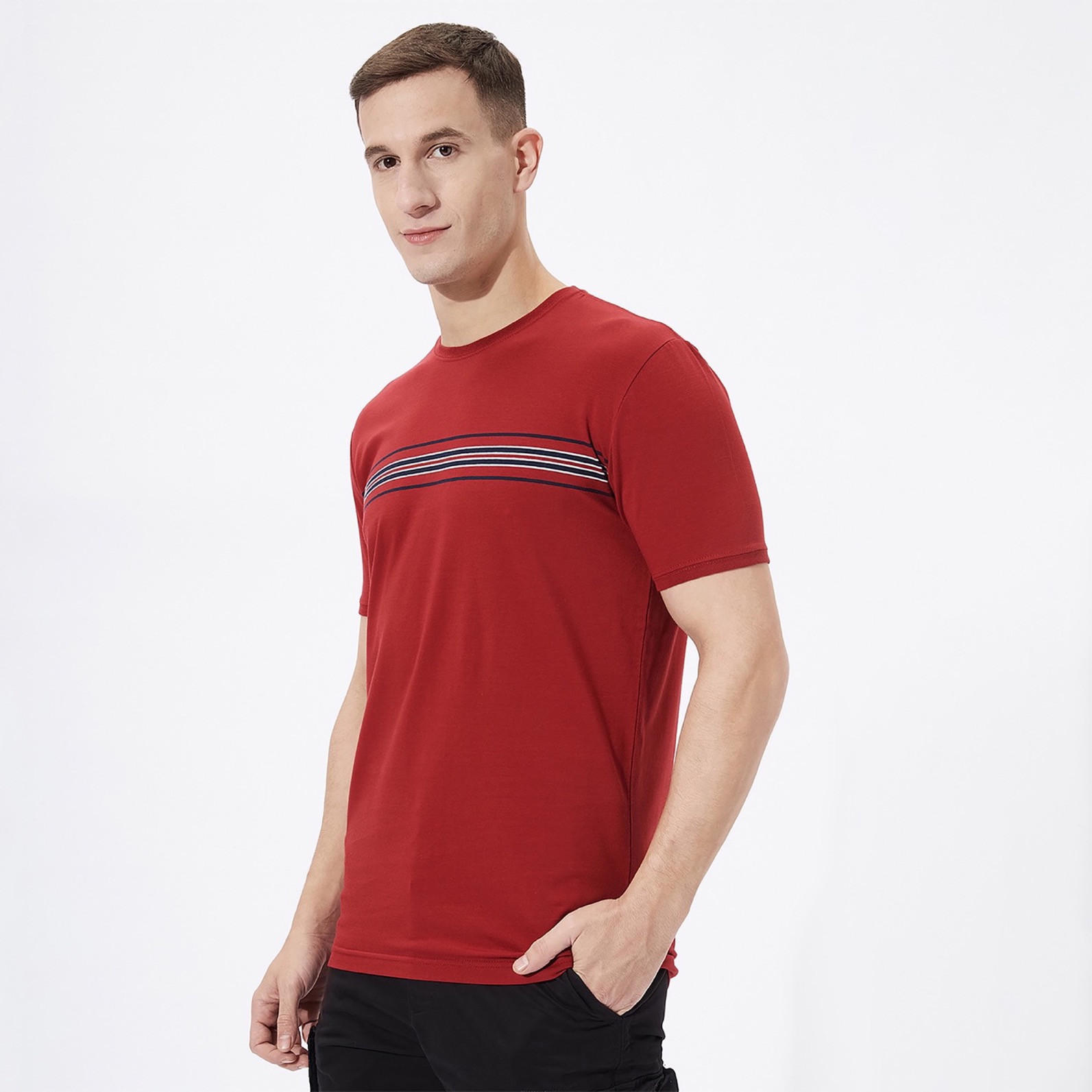 تيشيرت مخطط بياقة ضيقة وأكمام قصيرة من فهرنهايت-men-clothing-tshirtsandpolos-tshirts-image-3