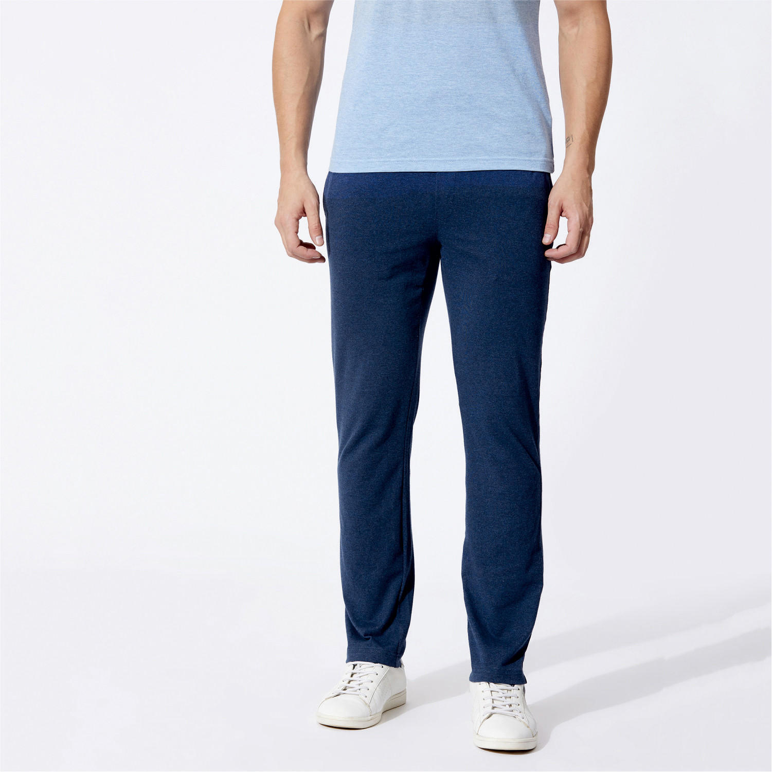بنطلون رياضي سادة بقصّة مريحة ورباط إغلاق من فهرنهايت-men-clothing-bottoms-joggers-image-3