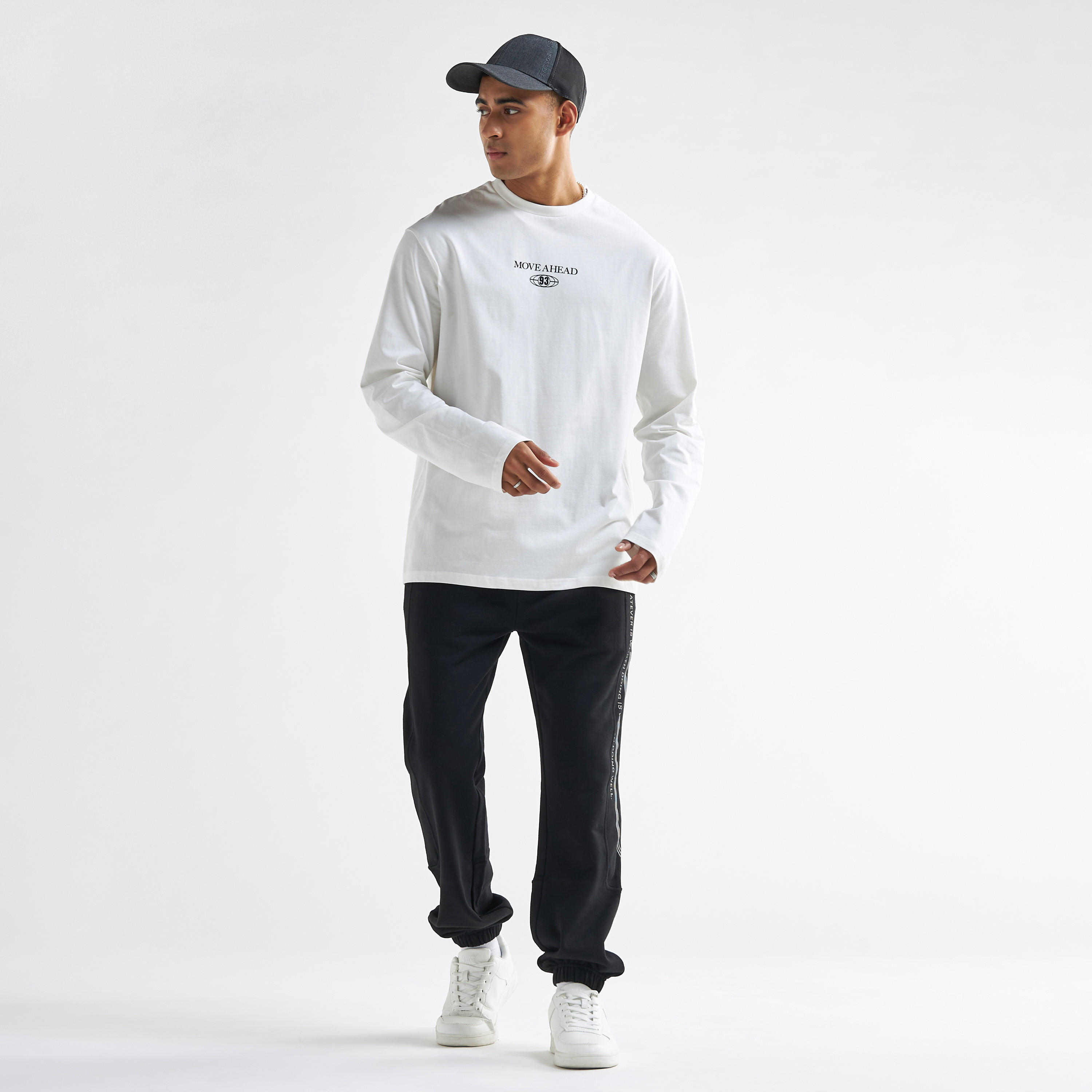 Typography Print Crew Neck T-shirt with Long Sleeves-men-clothing-tshirtsandpolos-tshirts-image-2