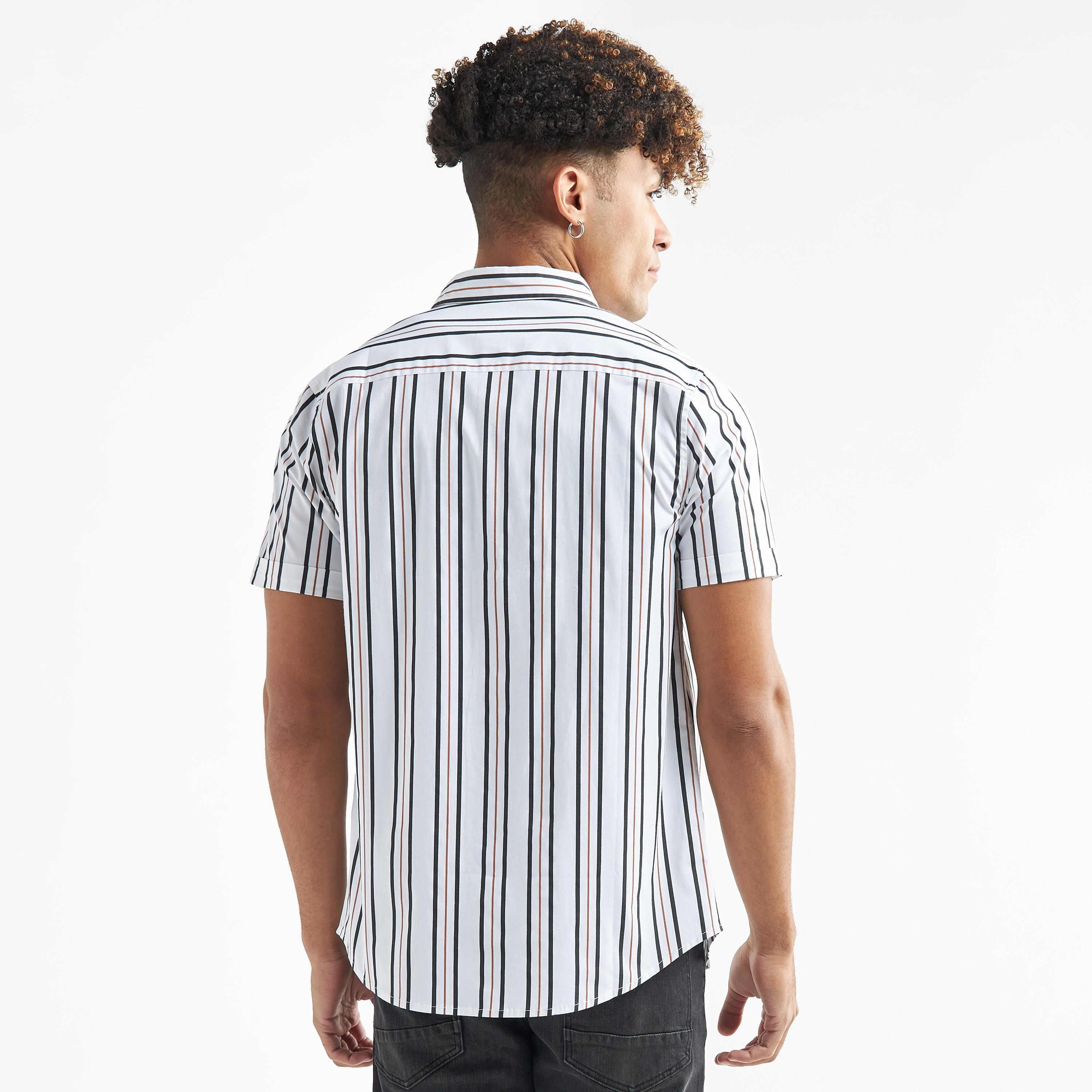 قميص بارز الملمس بأكمام قصيرة-men-clothing-shirts-image-2