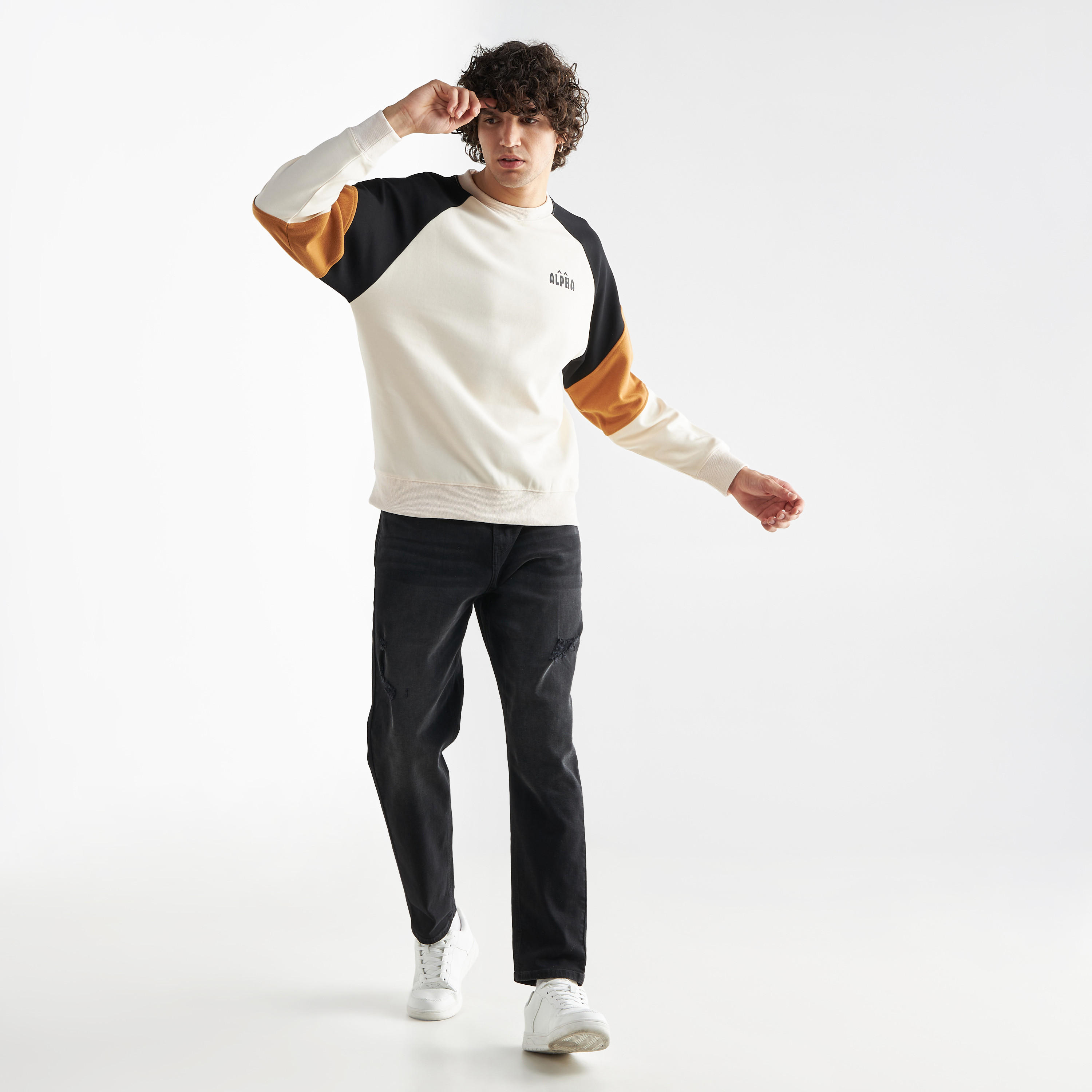 سويت شيرت بقوالب ملونة وأكمام طويلة-men-winterwear-hoodiesandsweatshirts-image-3