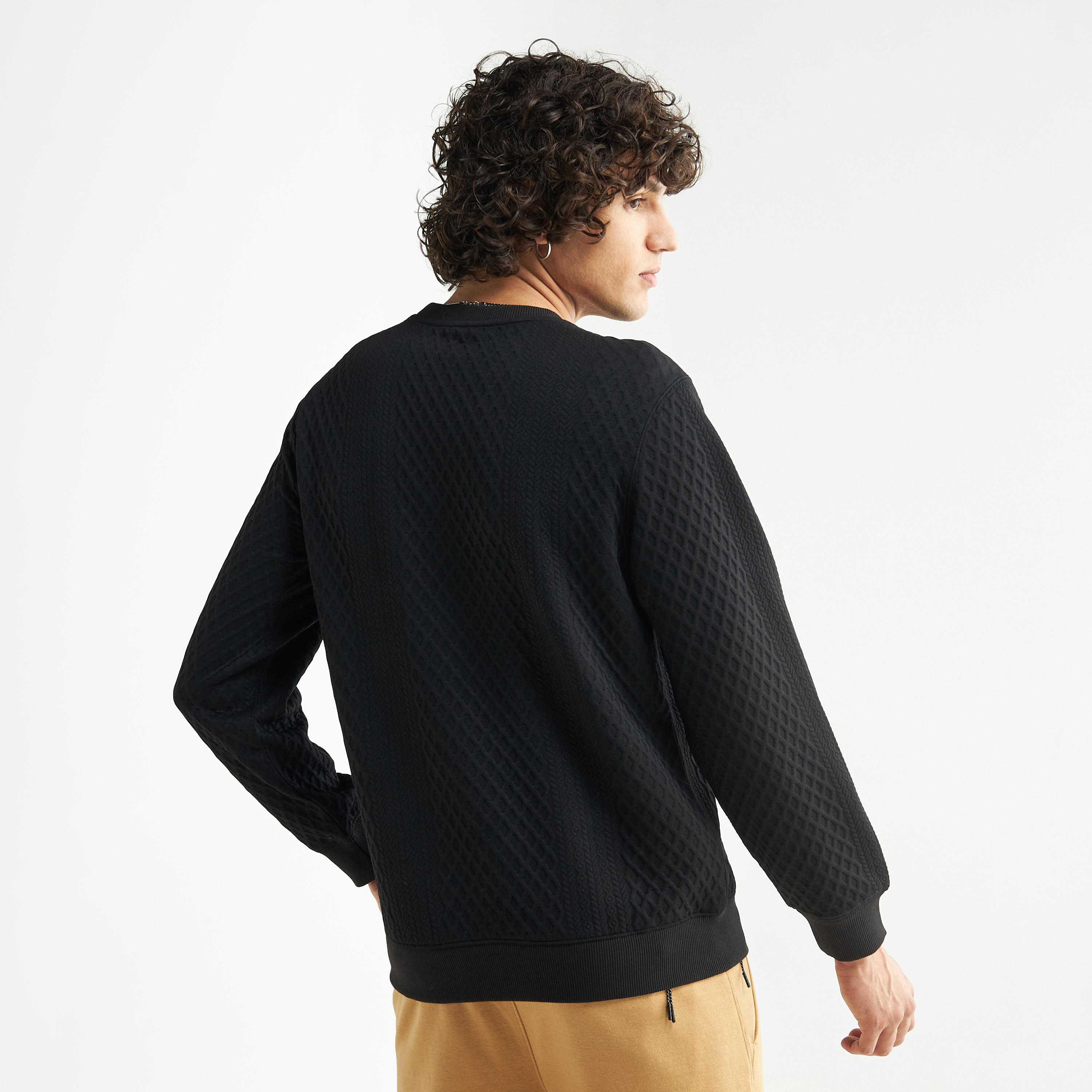 سويت شيرت بارز الملمس بأكمام طويلة وجيب-men-winterwear-hoodiesandsweatshirts-image-3