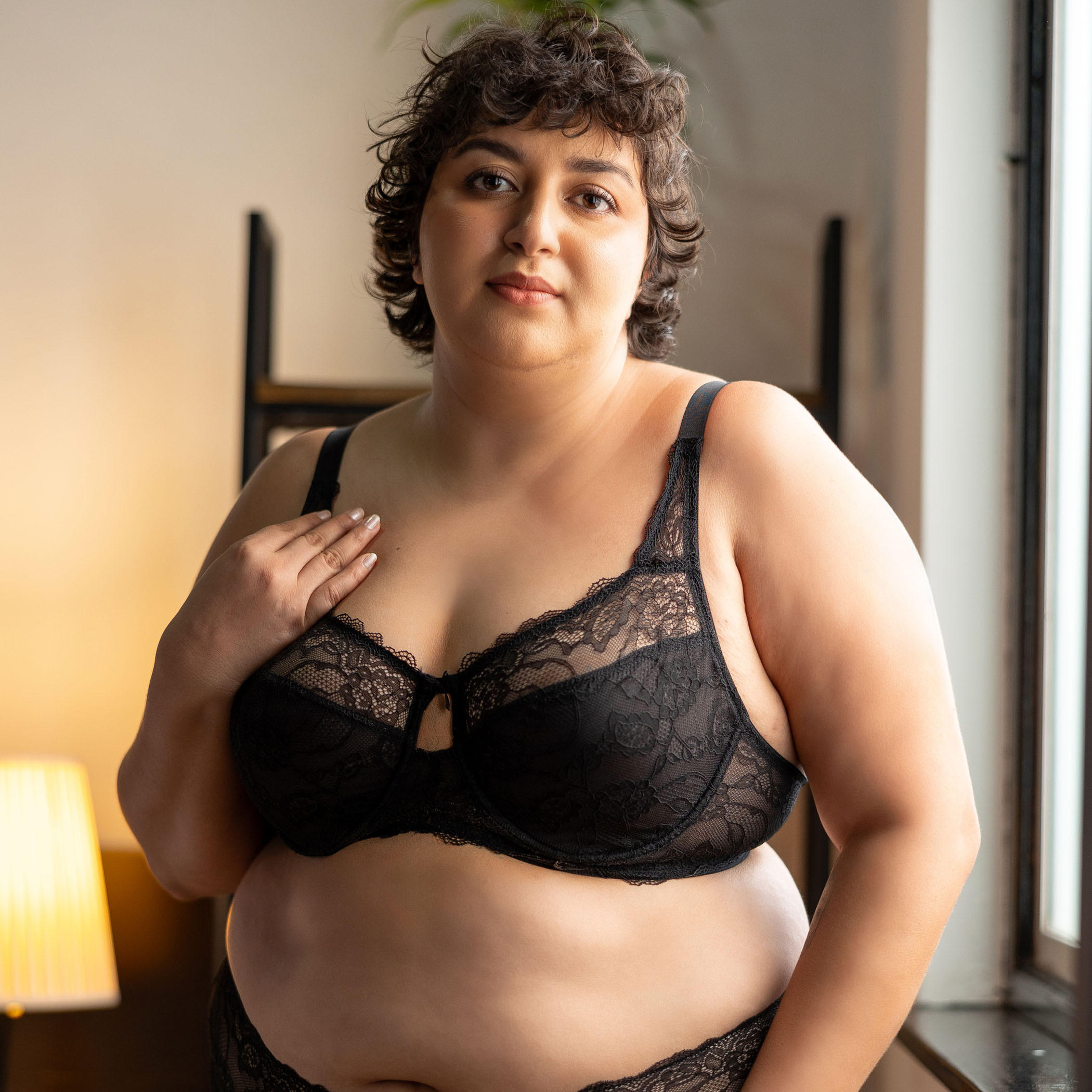 صدرية دانتيل مقاس كبير غير مبطنة بتصاميم مغايرة وسلك تشارلوت من آدارايا-women-clothing-lingerie-bras-image-1