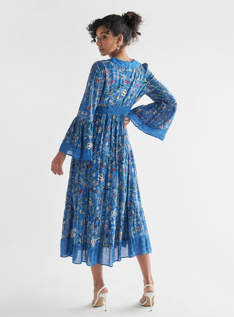 فستان بياقة V وطبعات أزهار وأكمام جرس-women-clothing-dresses-image-2