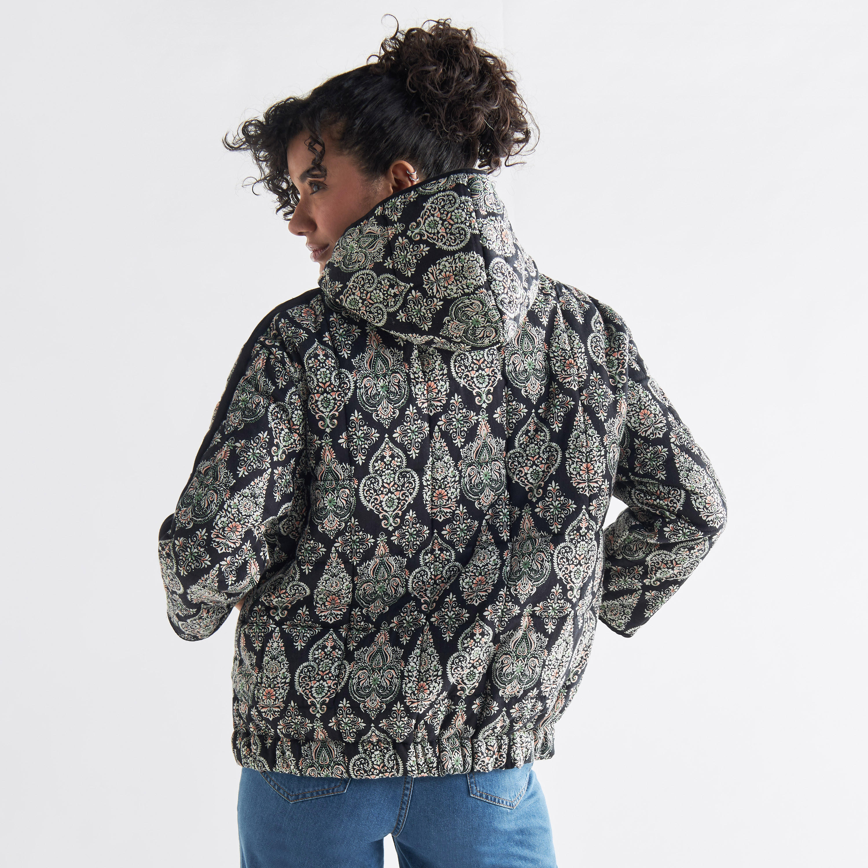 هودي بسحّاب وجيوب بطبعات-women-winterwear-hoodiesandsweatshirts-hoodies-image-3