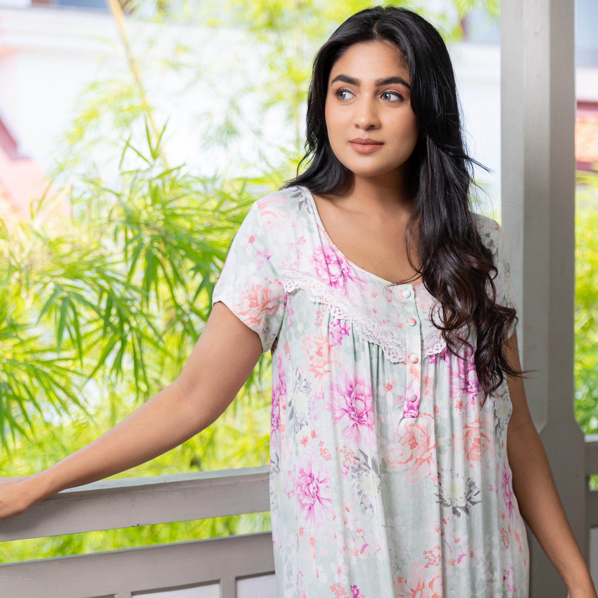 فستان نوم فيسكوز بأكمام قصيرة وطبعات من آدارايا-women-clothing-nightwear-nighties-image-2