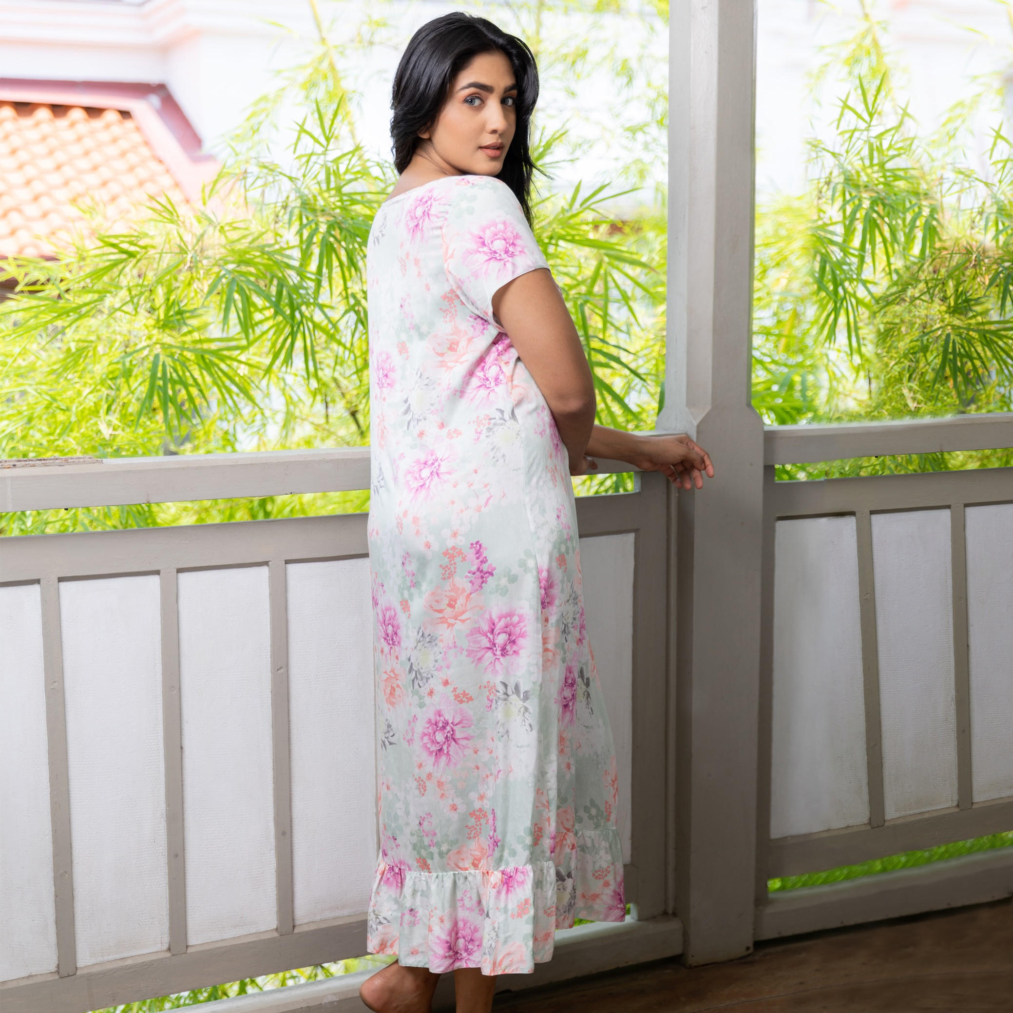 فستان نوم فيسكوز بأكمام قصيرة وطبعات من آدارايا-women-clothing-nightwear-nighties-image-3