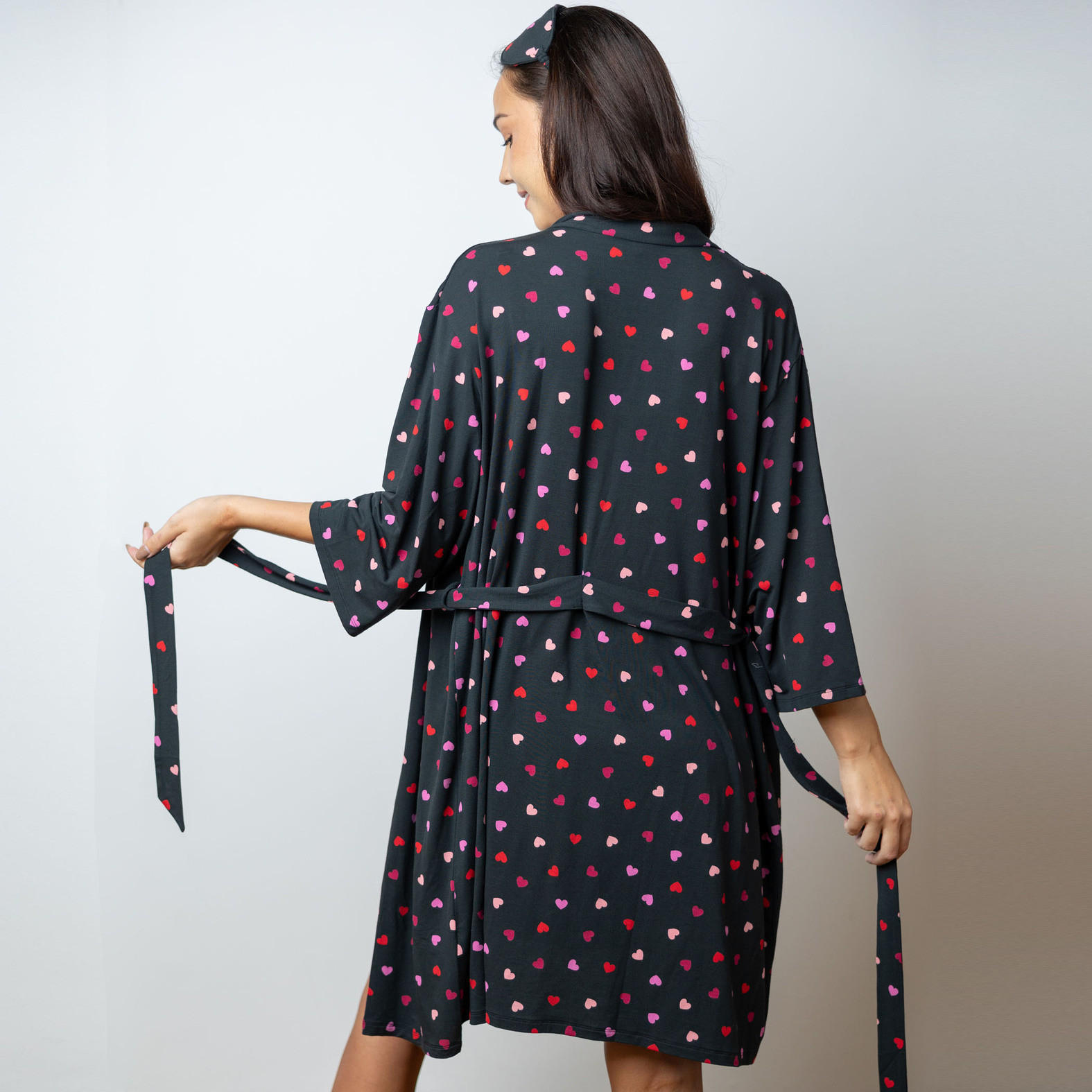 قميص سادة للحوامل مع روب بطبعات وقناع للعين من آدارايا-women-clothing-maternity-nightwear-image-5