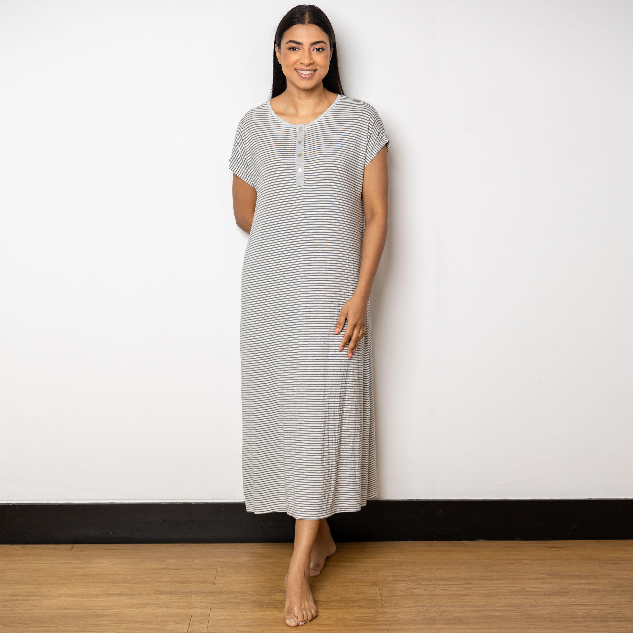 ثوب نوم مقلّم من أدارايا-women-clothing-nightwear-nighties-image-4