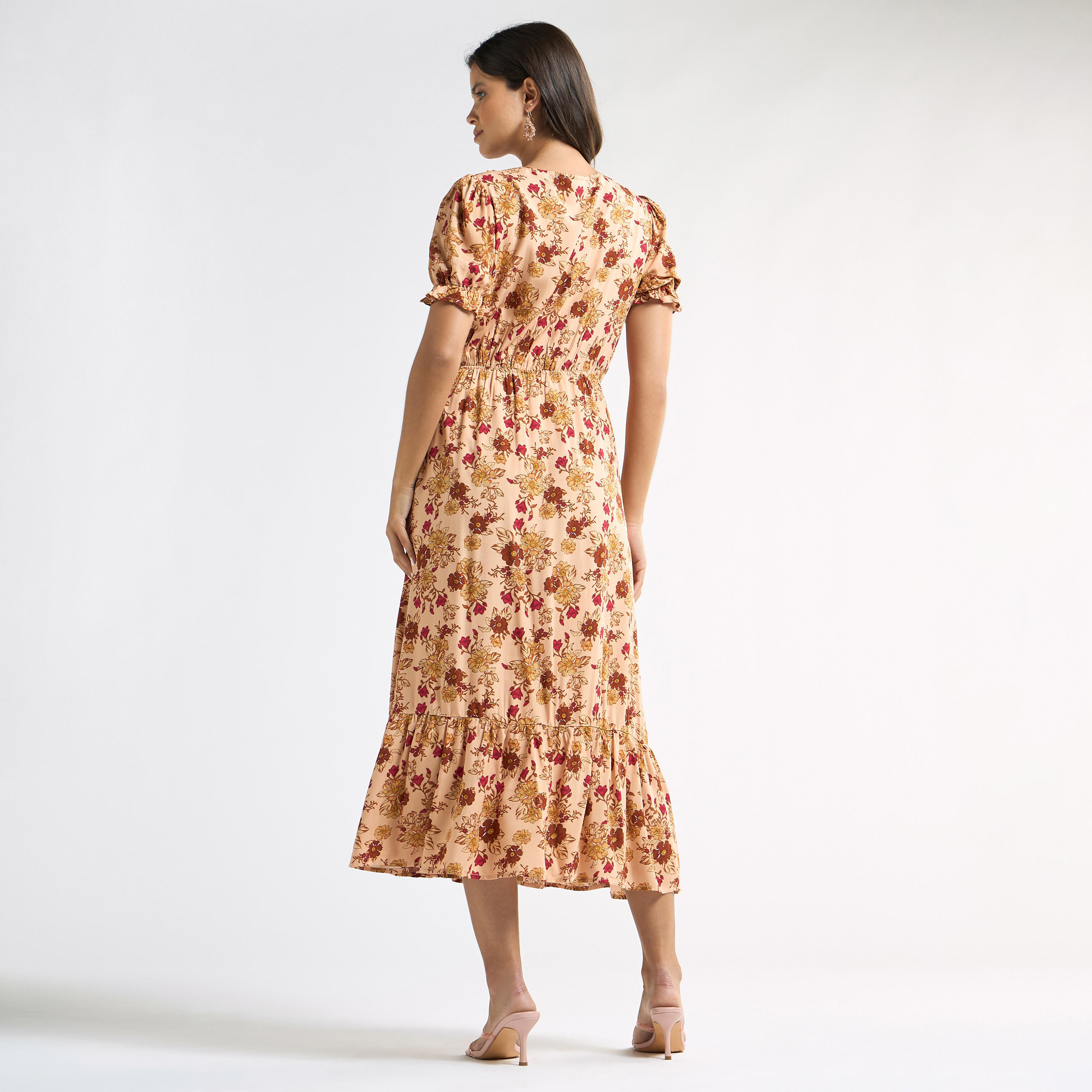 فستان إيه لاين ميدي بياقة V وأكمام منفوخة وطبعات زهرية-women-clothing-dresses-image-3