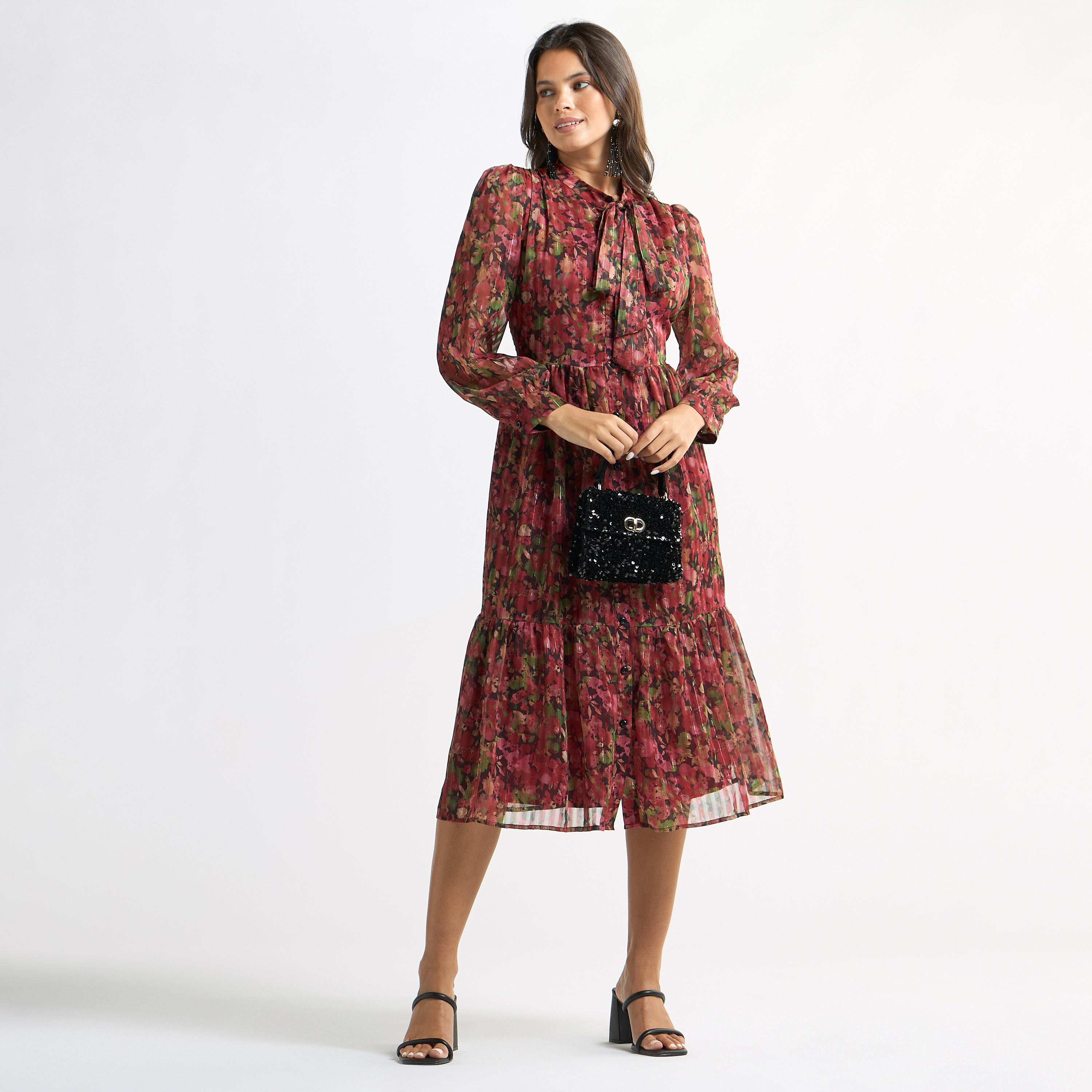 فستان متعدد الطبقات بياقة فيونكة وطبعات زهور وأكمام طويلة-women-clothing-dresses-image-2