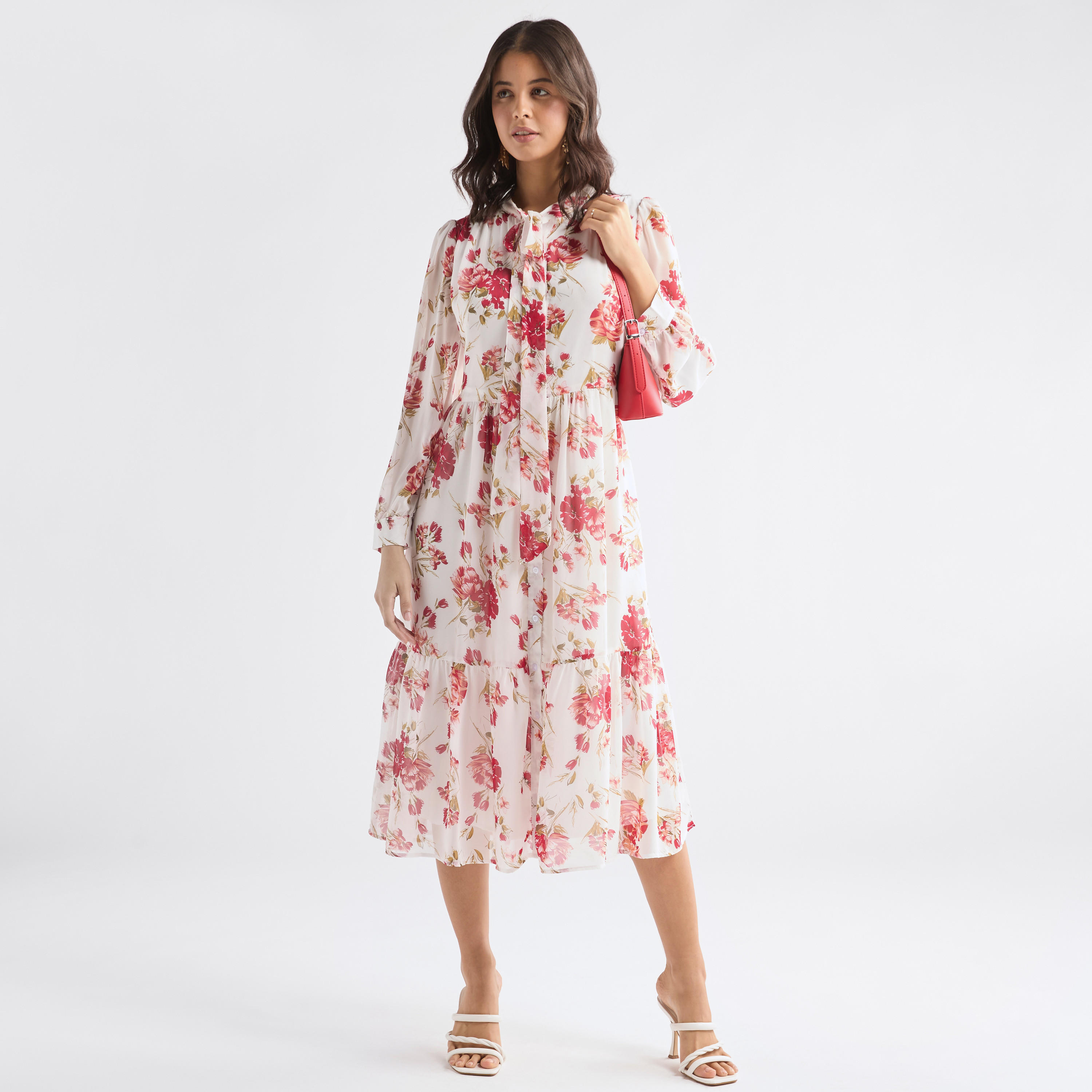 فستان ميدي بطبعات أزهار وياقة فيونكة وأكمام طويلة-women-clothing-dresses-image-2