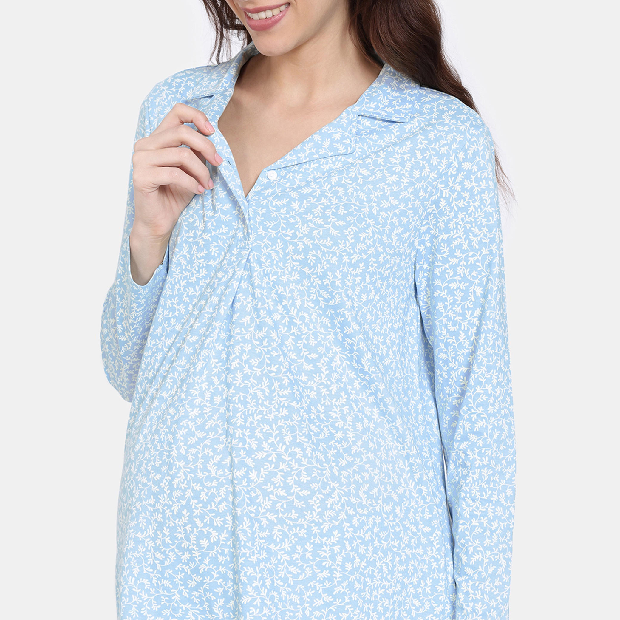 طقم للحوامل بنطلون بيجاما وقميص بطبعات من زيفامي-women-clothing-maternity-nightwear-image-5