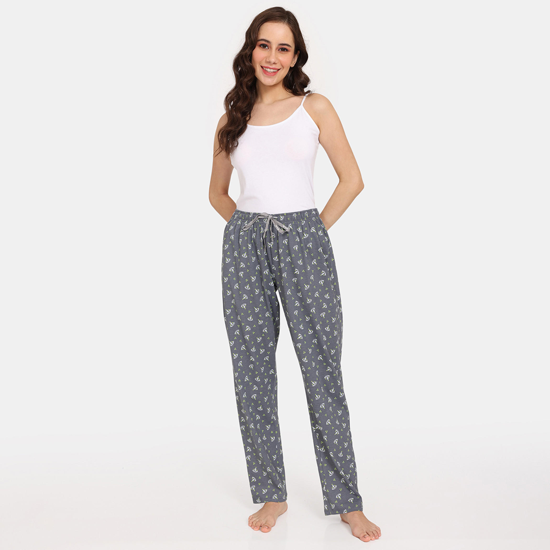 بنطلونات بيجاما برباط إغلاق وطبعات من زيفامي - طقم من قطعتن-women-clothing-nightwear-pyjamas-bottoms-image-2