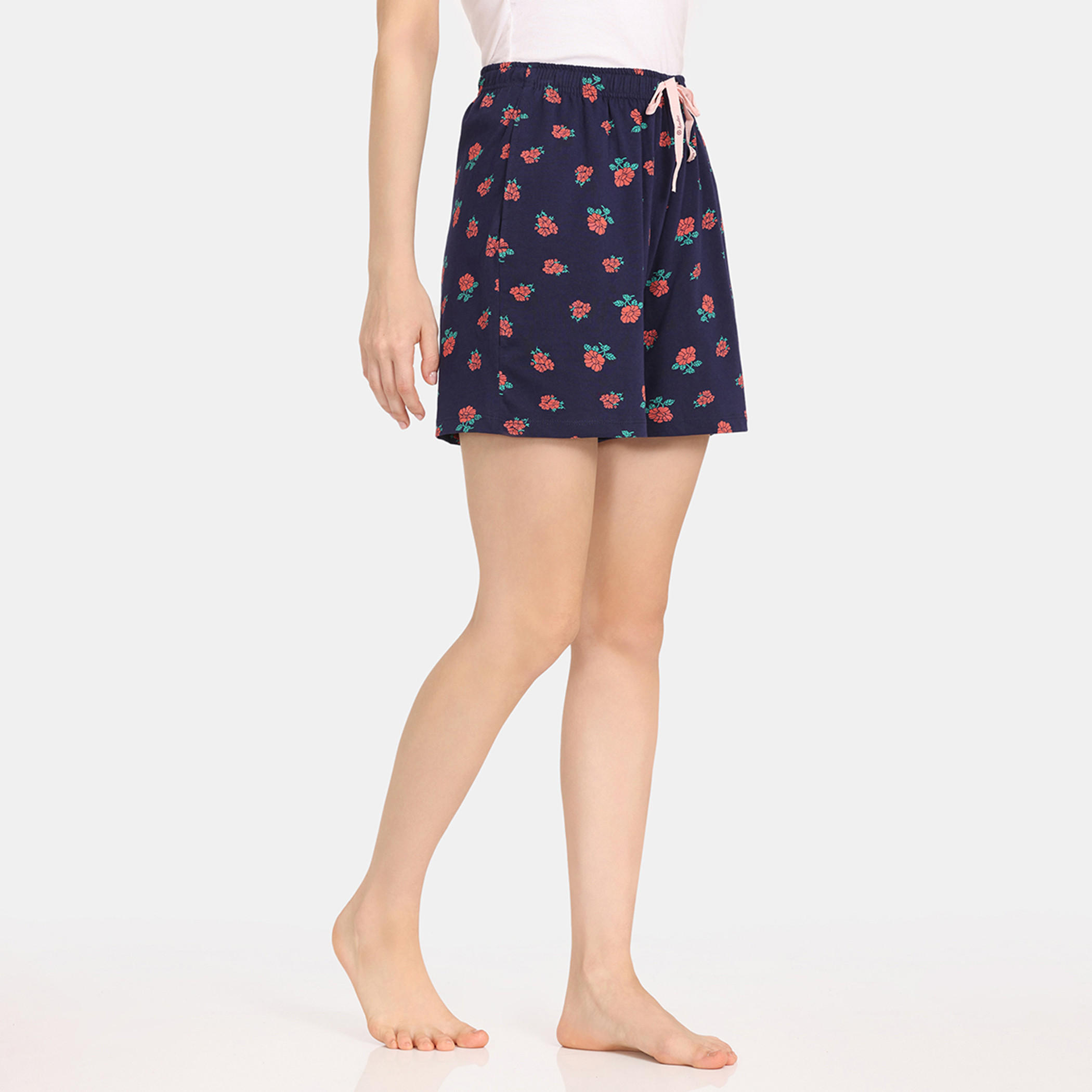شورت بطبعات زهرية ورباط إغلاق من زيفامي - طقم من قطعتين-women-clothing-nightwear-pyjamas-bottoms-image-10