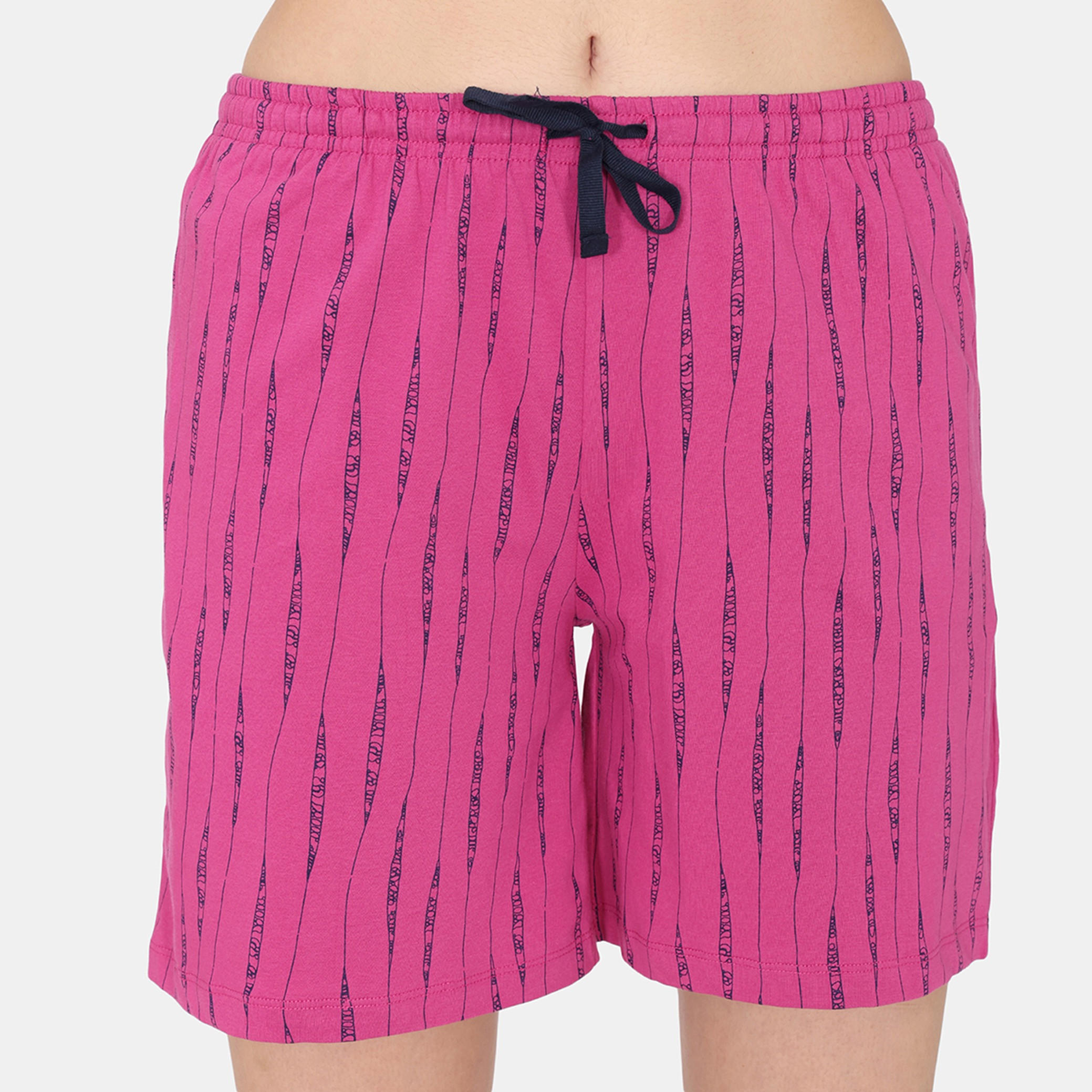 طقم شورت وتيشيرت 3 قطع بطبعات من زيفامي-women-clothing-nightwear-pyjamas-shortsets-image-1