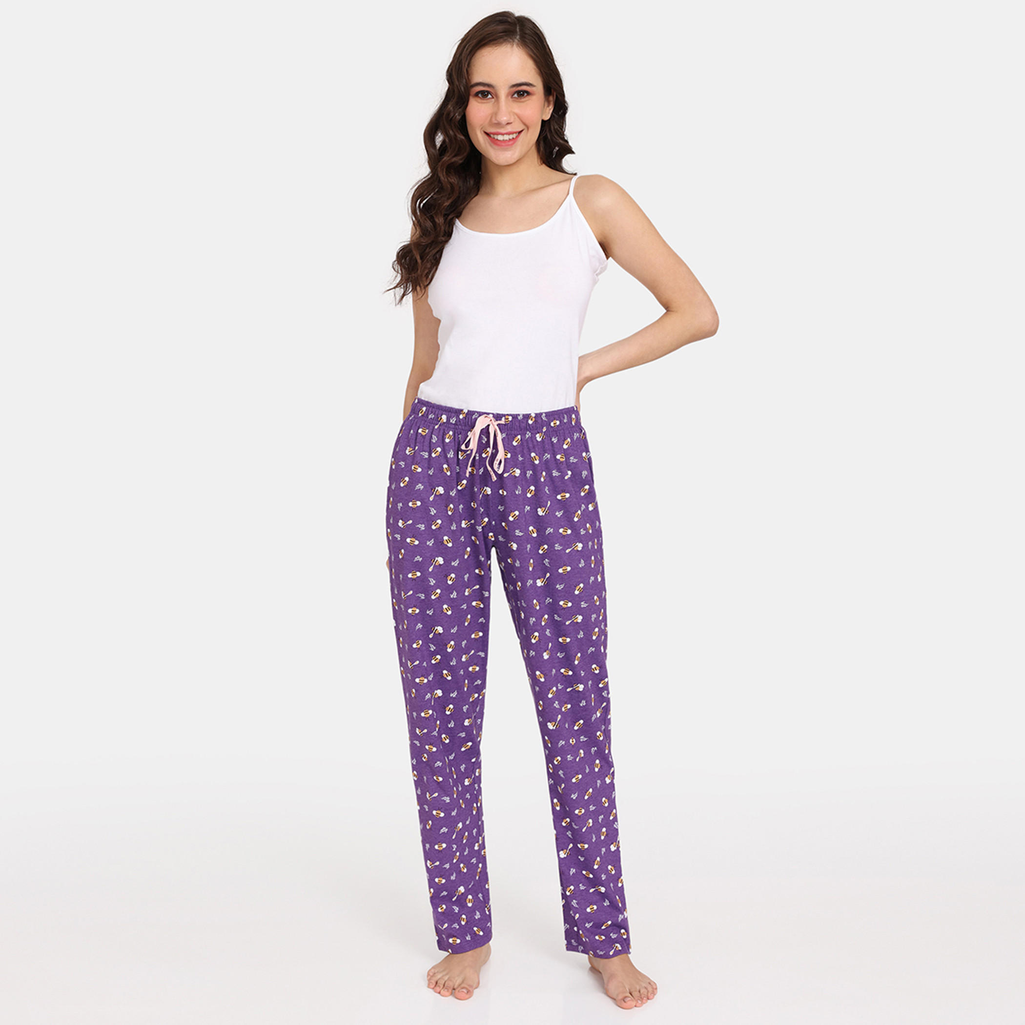 بنطلونات بيجاما برباط إغلاق وطبعات من زيفامي - طقم من قطعتين-women-clothing-nightwear-pyjamas-bottoms-image-2