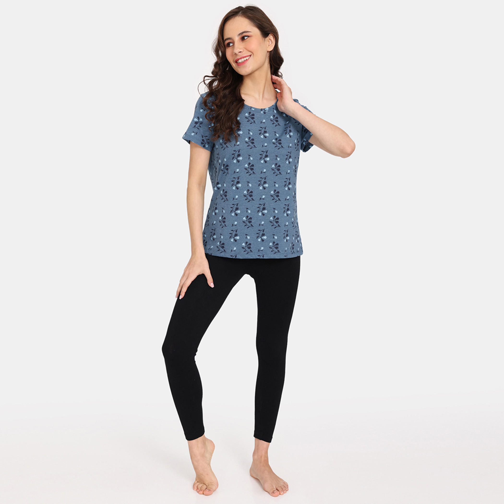 تيشيرتات بأكمام قصيرة وطبعات من زيفامي - طقم من قطعتين-women-clothing-nightwear-pyjamas-tops-image-2