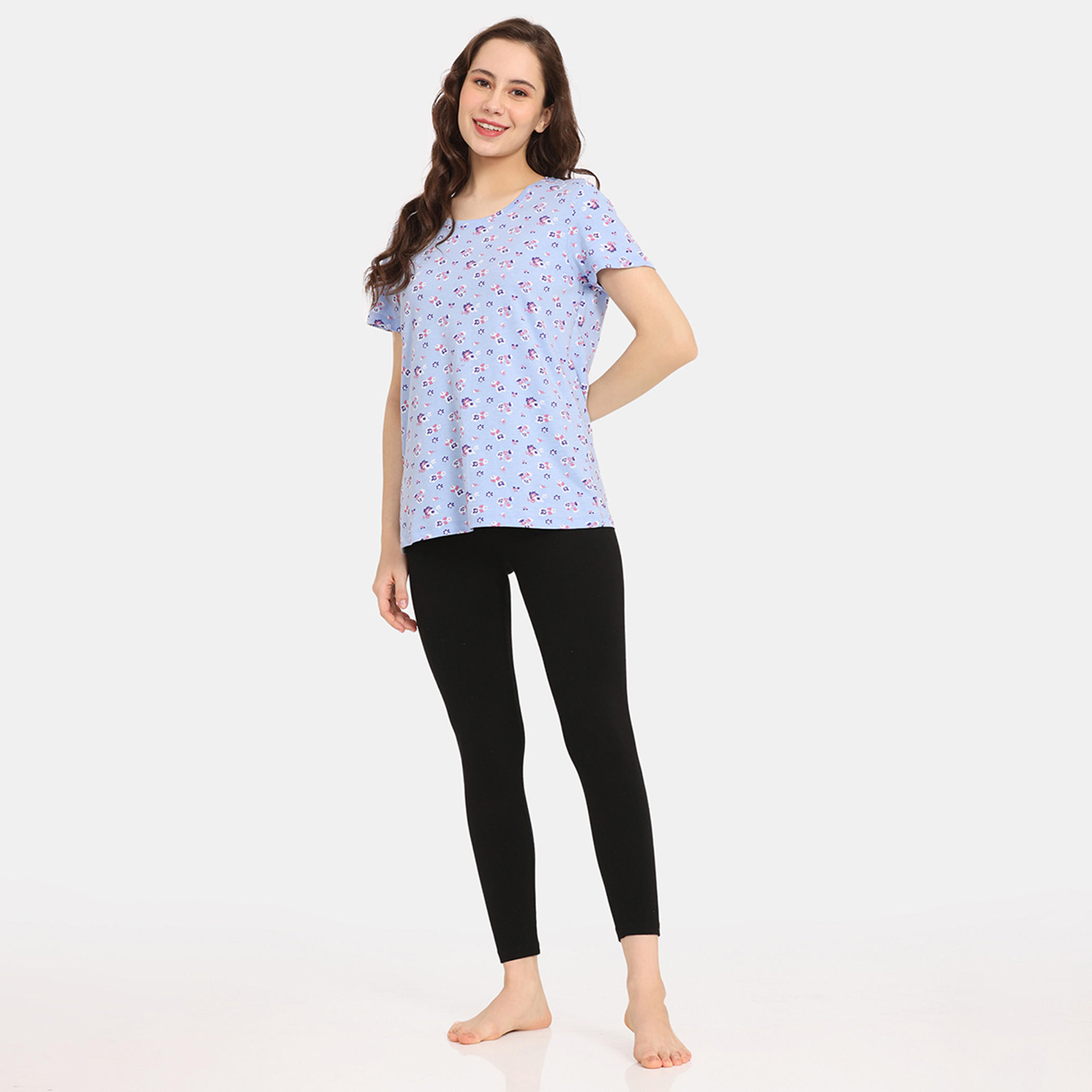 تيشيرتات بأكمام قصيرة وطبعات من زيفامي - طقم من قطعتين-women-clothing-nightwear-pyjamas-tops-image-13