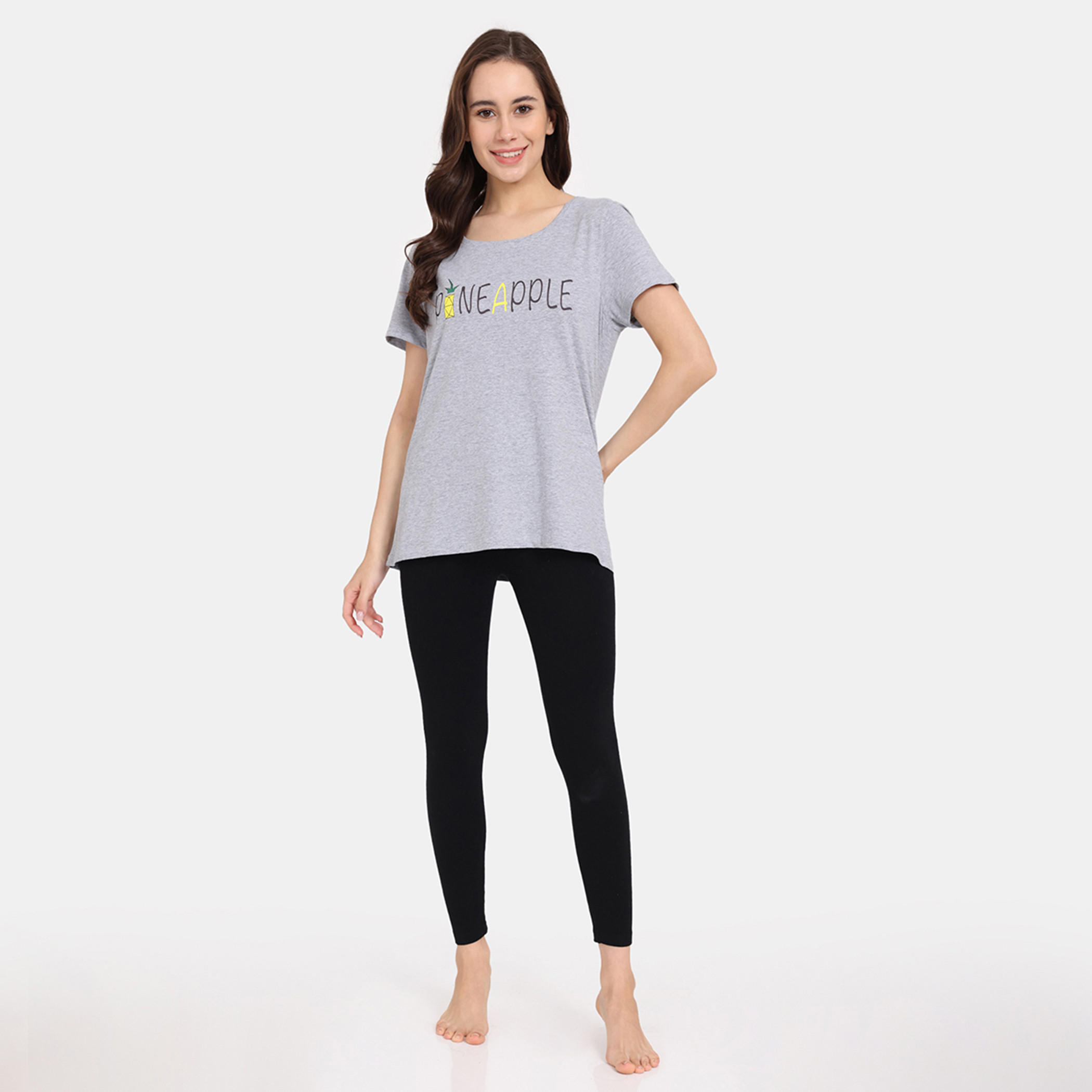 تيشيرتات بأكمام قصيرة وطبعات من زيفامي - طقم من قطعتين-women-clothing-nightwear-pyjamas-tops-image-40