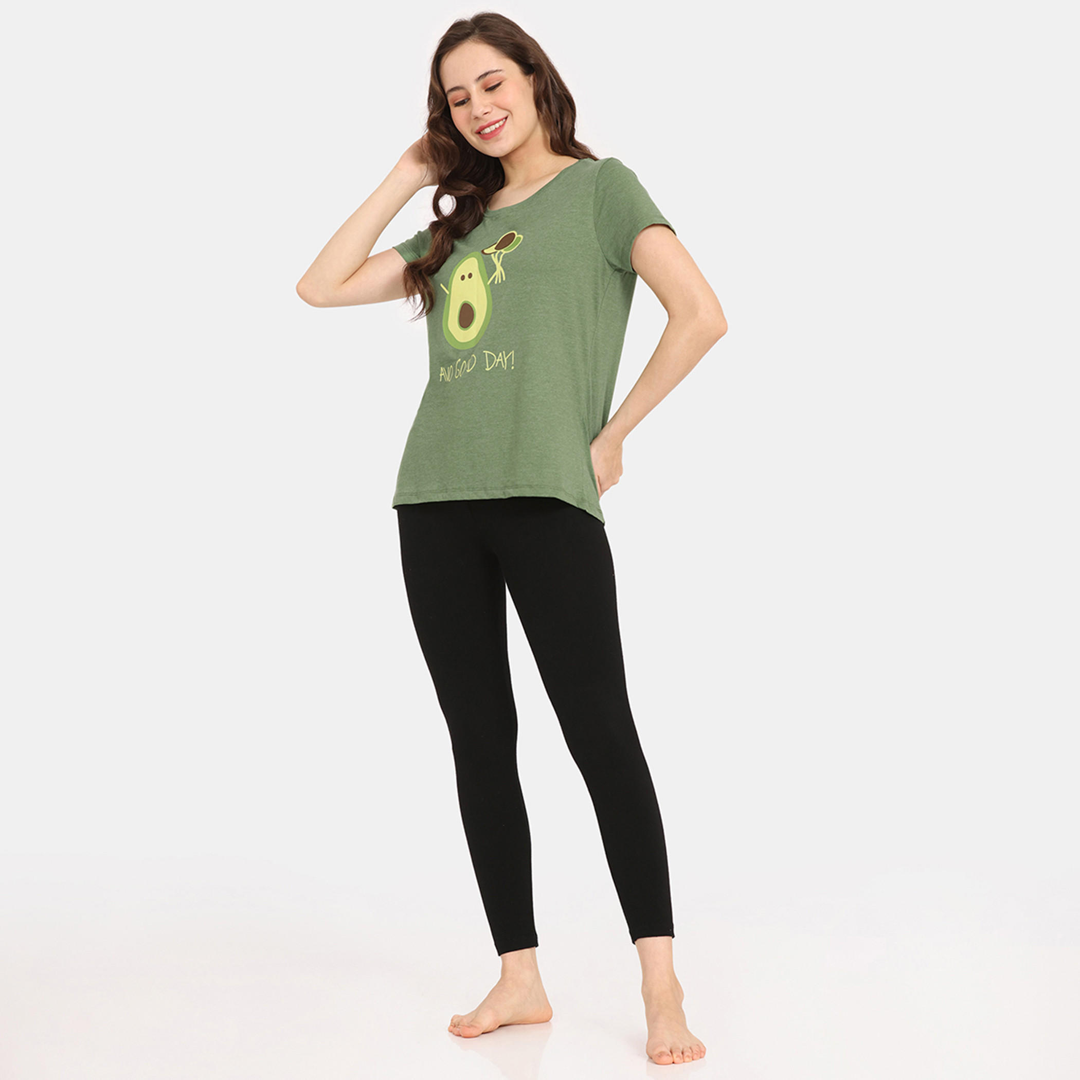 تيشيرتات بأكمام قصيرة وطبعات من زيفامي - طقم من قطعتين-women-clothing-nightwear-pyjamas-tops-image-51