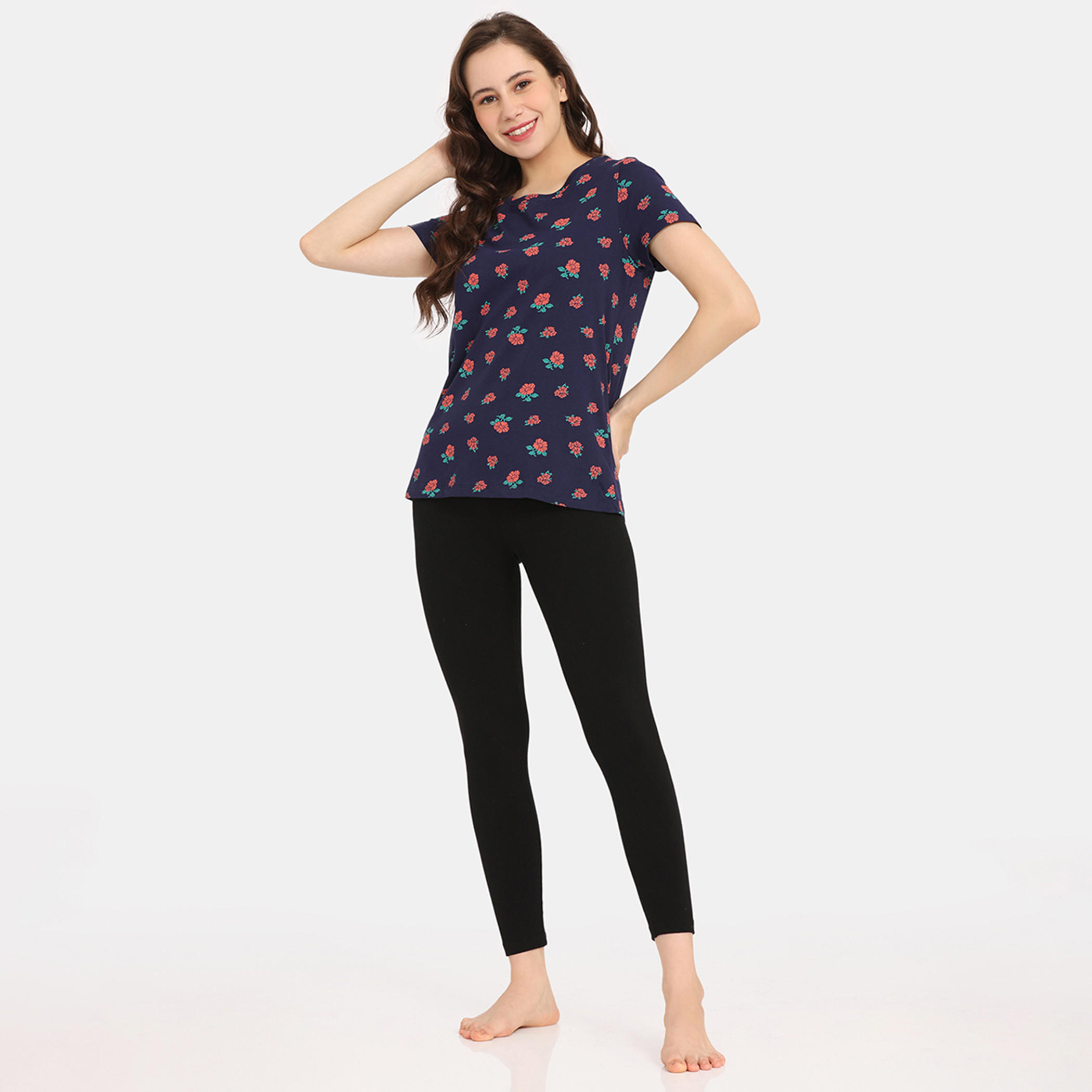 تيشيرتات بأكمام قصيرة وطبعات من زيفامي - طقم من قطعتين-women-clothing-nightwear-pyjamas-tops-image-57