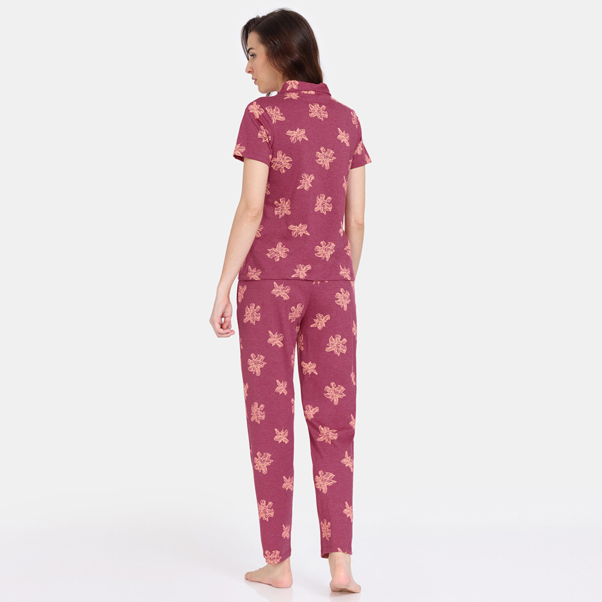 طقم بنطلون بيجاما وقميص بطبعات زهرية من زيفامي-women-clothing-nightwear-pyjamas-longsets-image-3