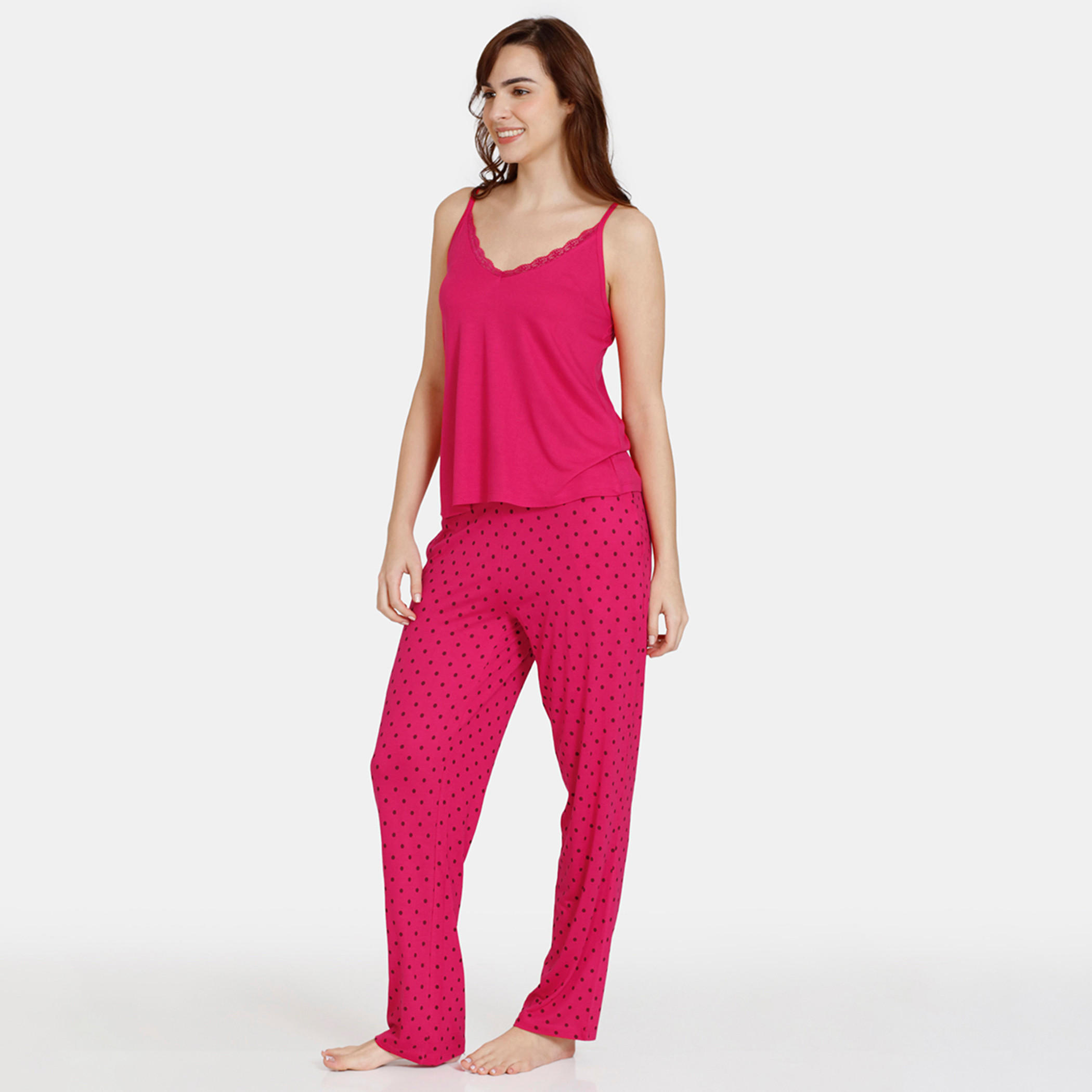 طقم بلوزة دون أكمام وبنطلون بيجاما منقط من زيفامي-women-clothing-nightwear-pyjamas-longsets-image-2