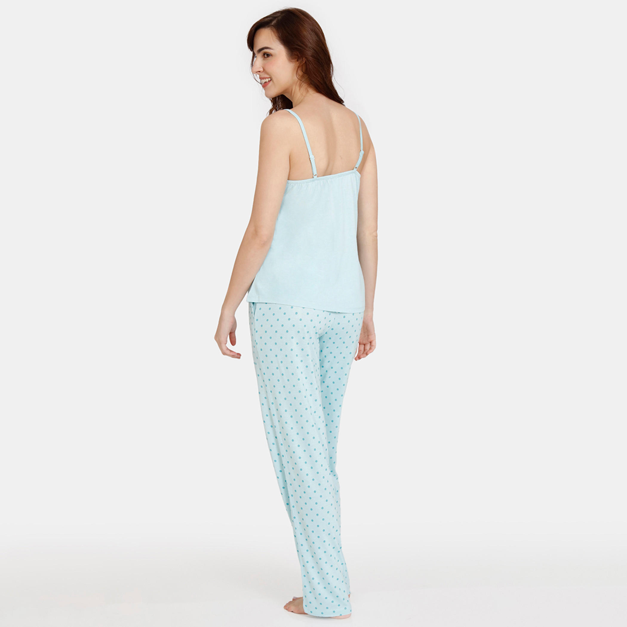 طقم بلوزة دون أكمام وبنطلون بيجاما منقط من زيفامي-women-clothing-nightwear-pyjamas-longsets-image-8