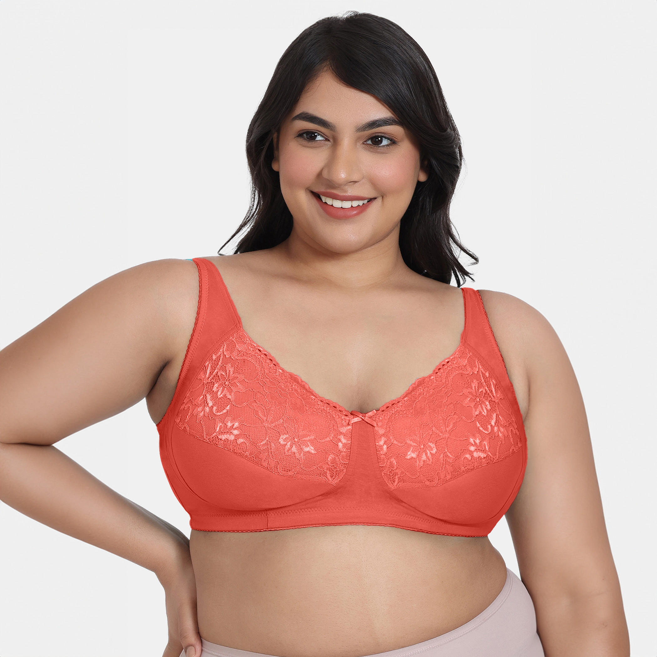 صدرية بتفاصيل دانتيل ومشبك إغلاق من زيفامي-women-clothing-lingerie-bras-image-1
