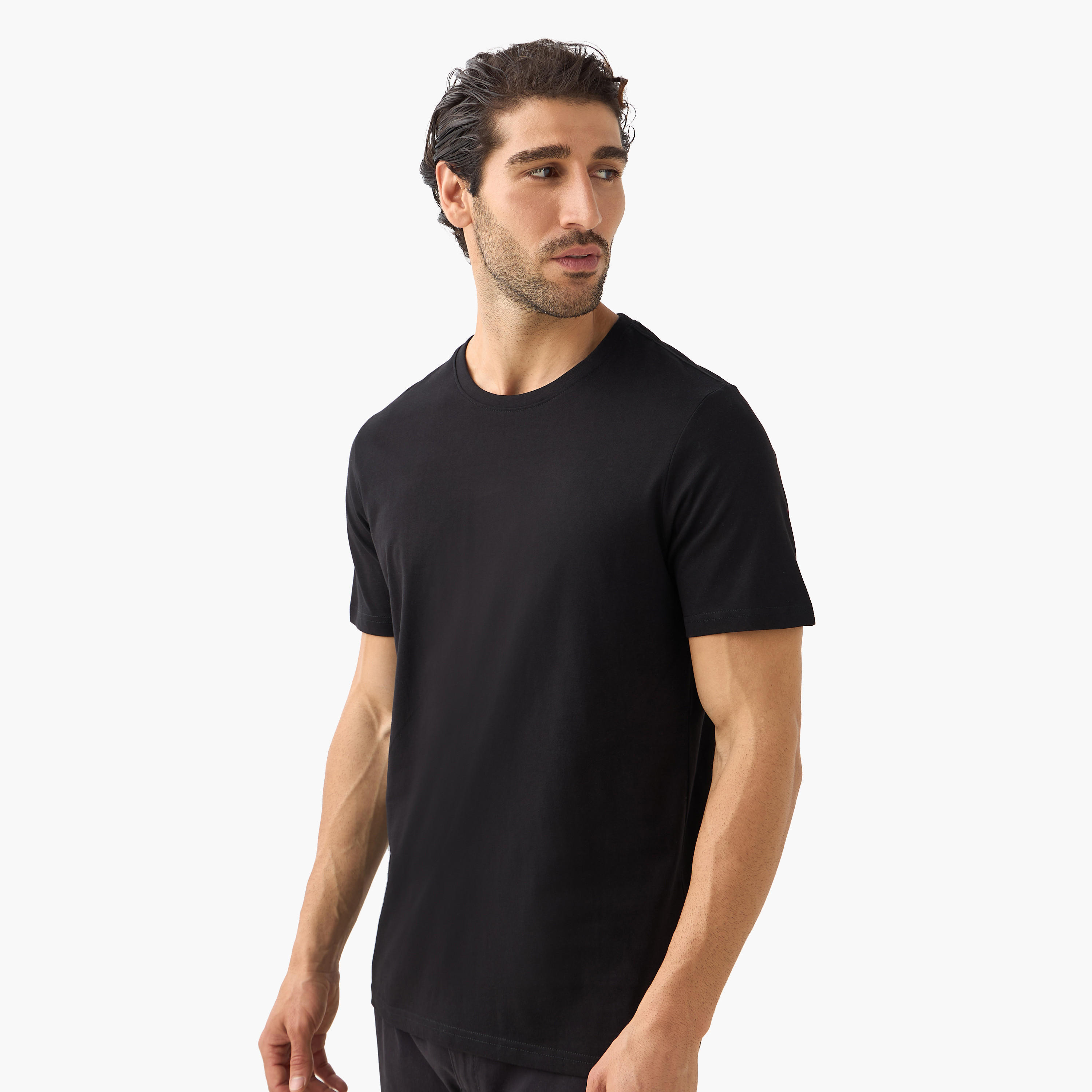 طقم تيشيرت من 3 قطع بقصّة عادية وياقة ضيّقة وأكمام قصيرة-men-clothing-tshirtsandpolos-tshirts-image-5