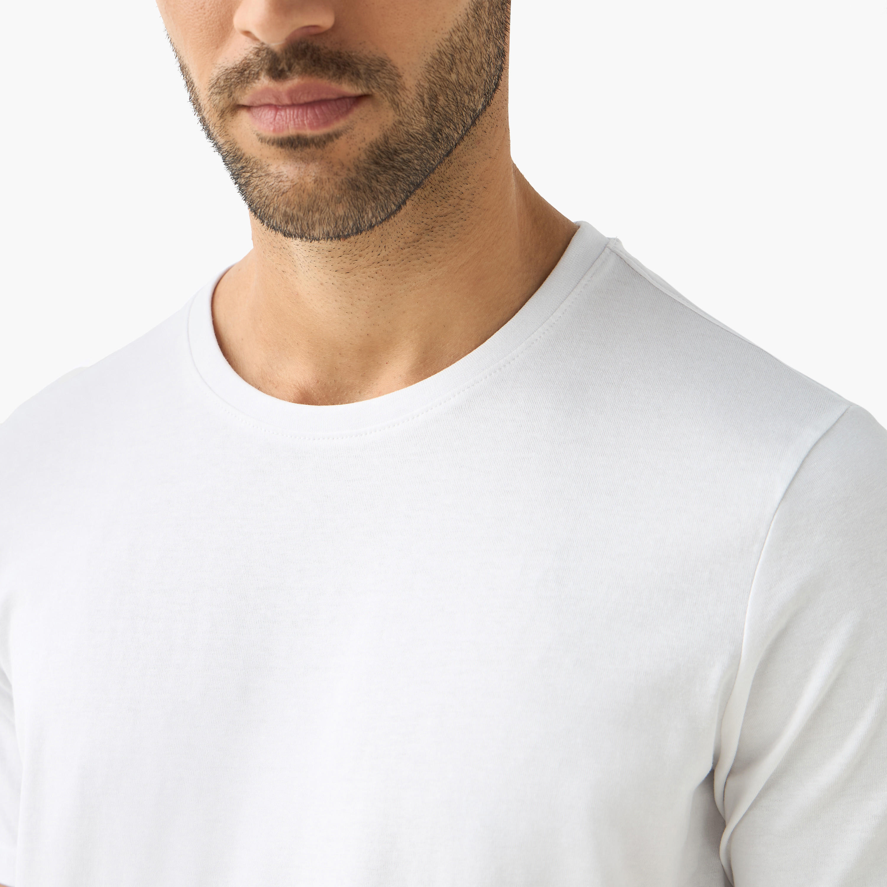 طقم تيشيرت من 3 قطع بقصّة عادية وياقة ضيّقة وأكمام قصيرة-men-clothing-tshirtsandpolos-tshirts-image-6