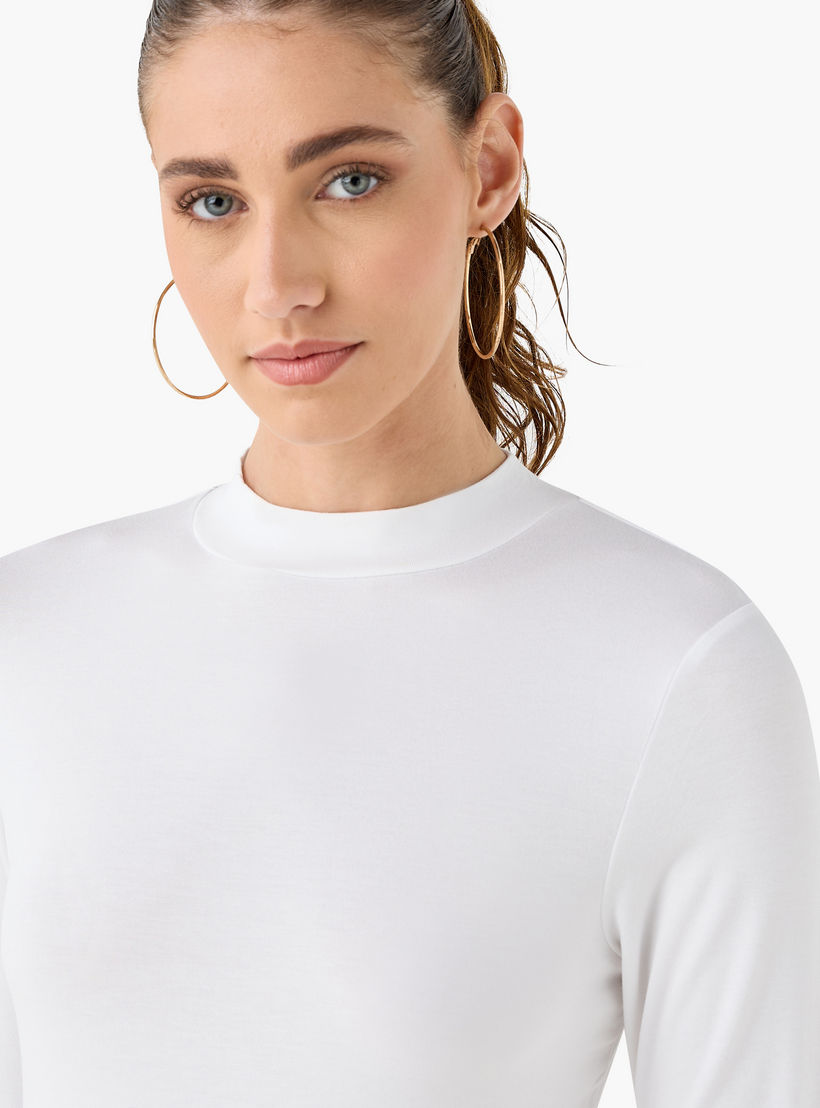 تيشيرت بياقة عالية وأكمام طويلة - عبوة من قطعتين-women-clothing-tshirts-image-5