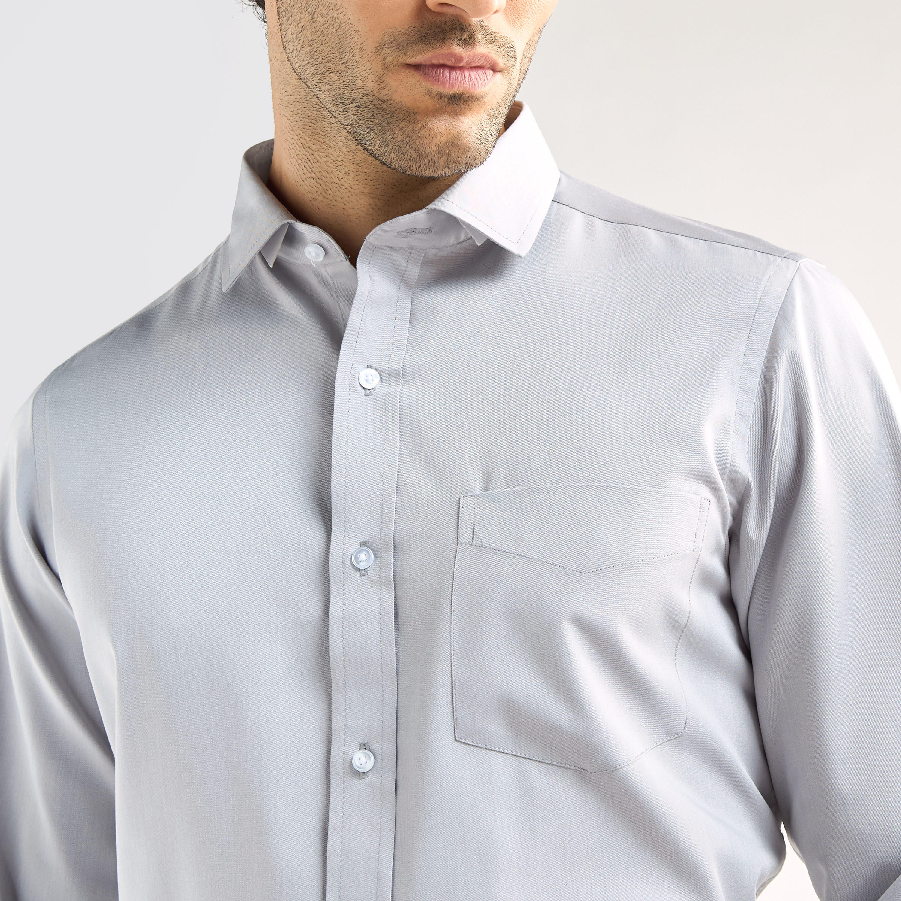 قميص بقصّة عادية وأكمام طويلة-men-clothing-shirts-image-4