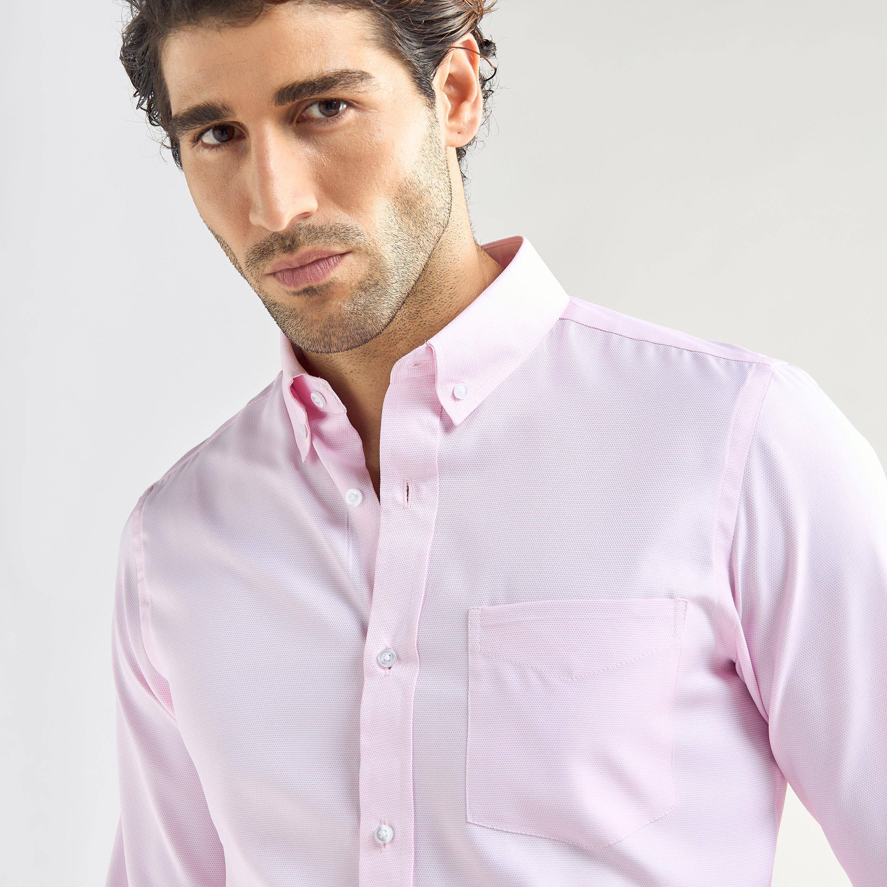 قميص سادة بقصّة عادية وأكمام طويلة-men-clothing-shirts-image-3