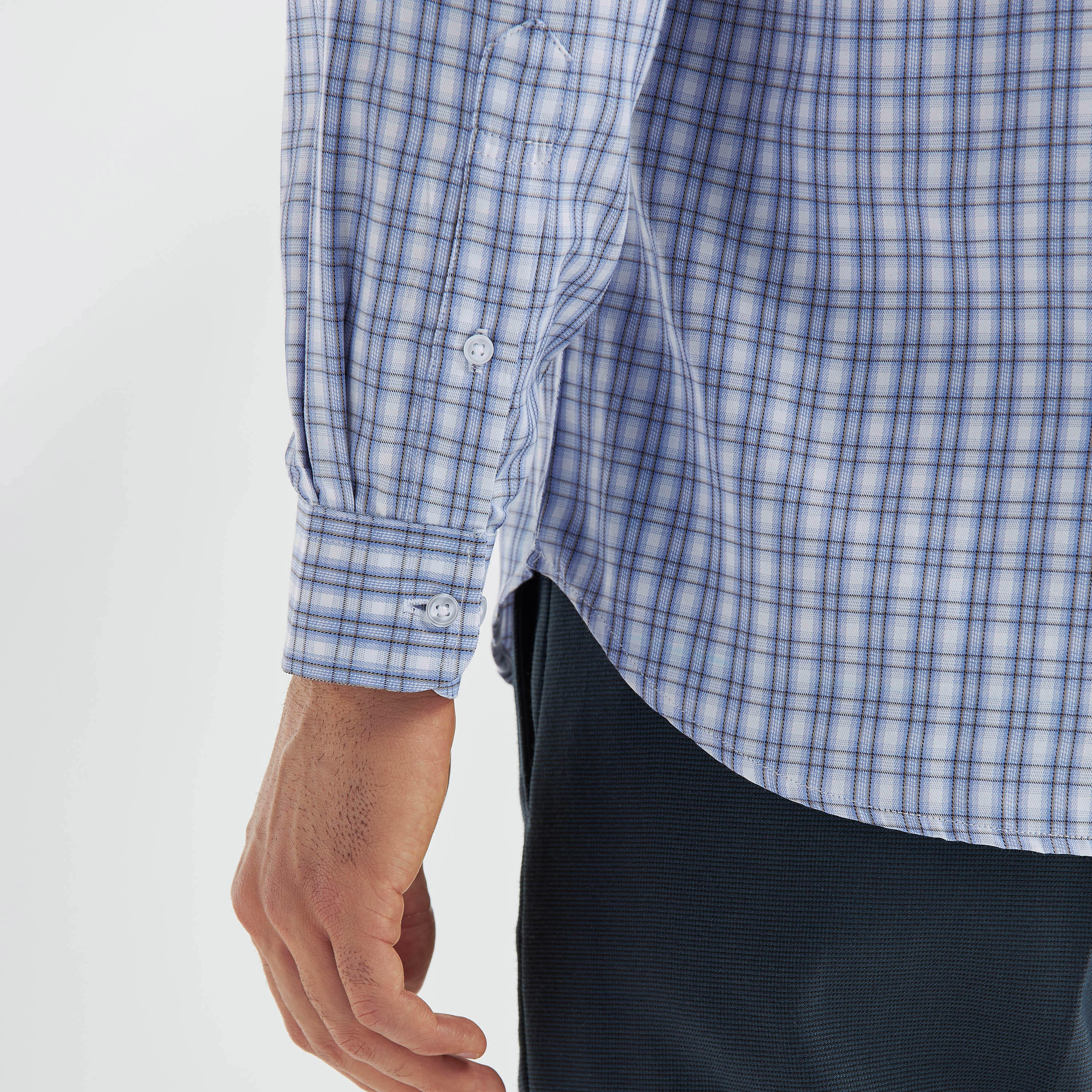 قميص مربعات بقصّة عادية وأكمام طويلة-men-clothing-shirts-image-5