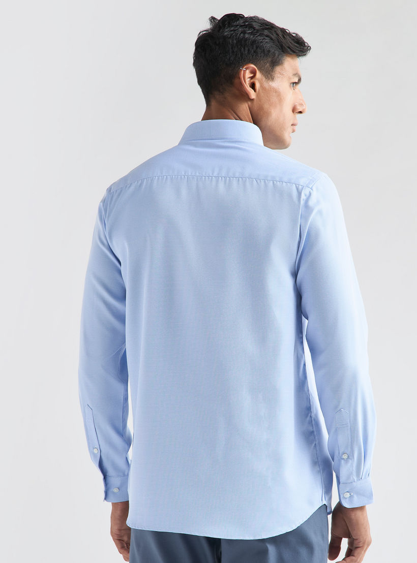 قميص بقصة عادية وأكمام طويلة وطبعات وجيب-men-clothing-shirts-image-3
