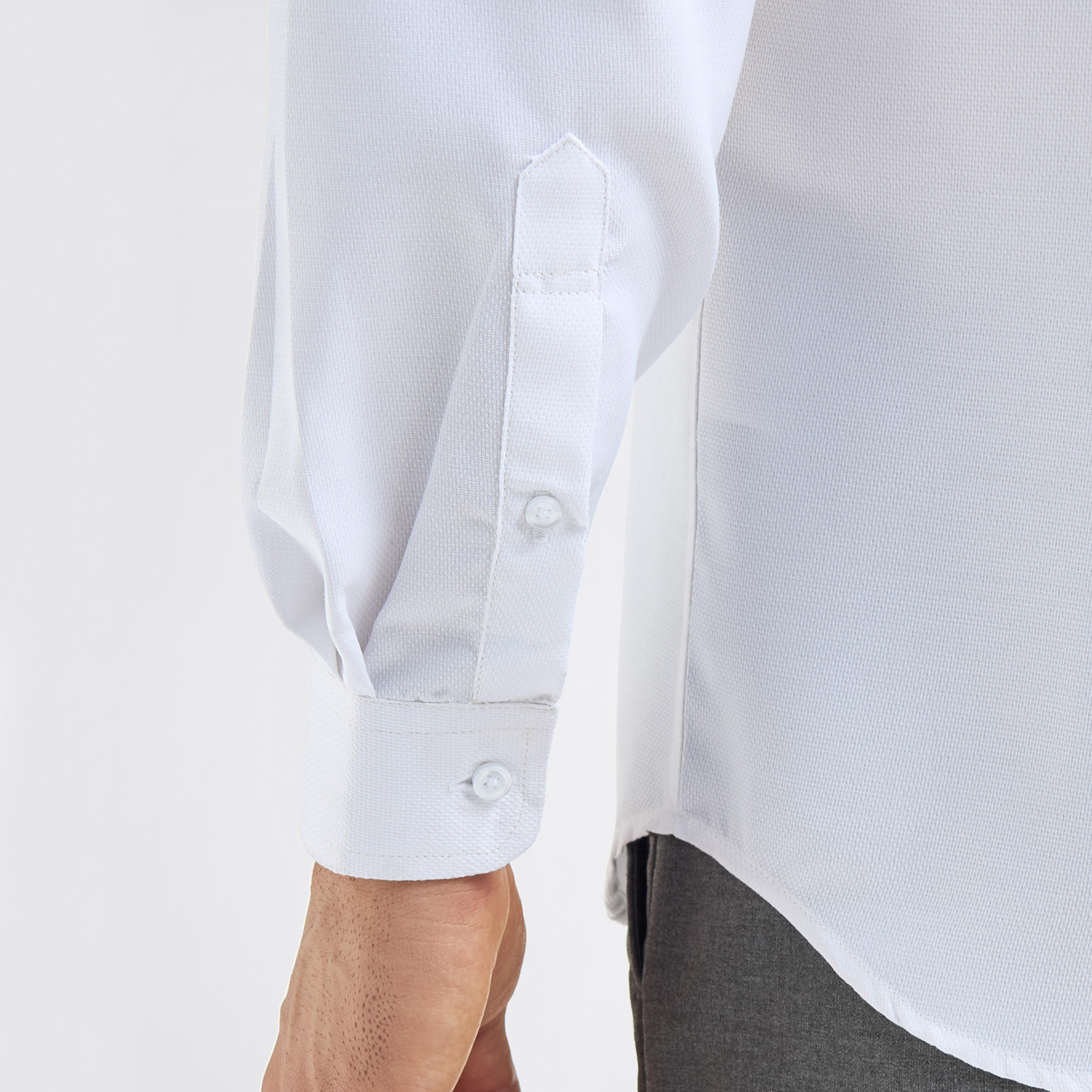 قميص بارز الملمس بأكمام طويلة وجيب على الصدر بقصّة عادية-men-clothing-shirts-image-5
