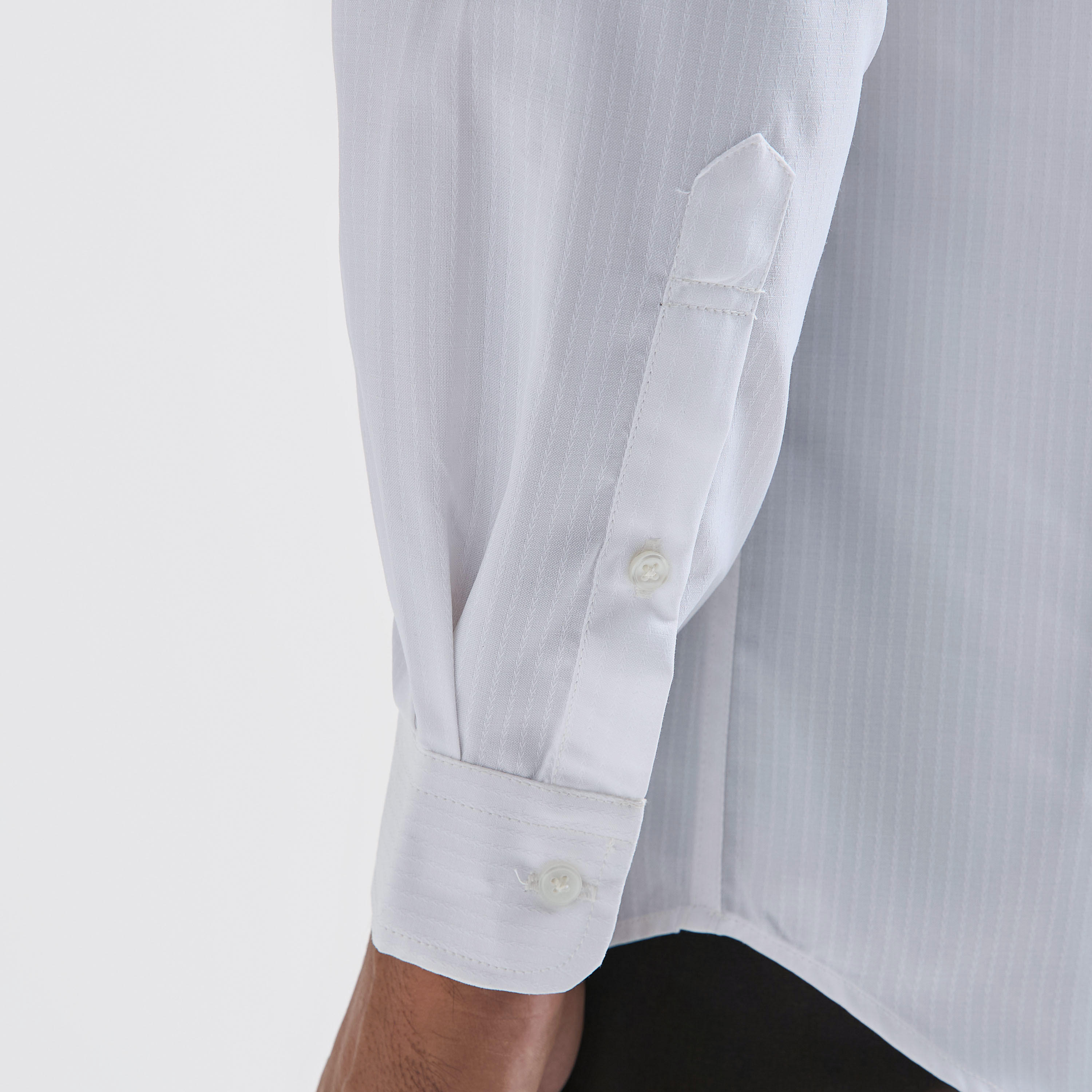 قميص مخطط بجيب وأكمام طويلة وقصة عادية-men-clothing-shirts-image-5