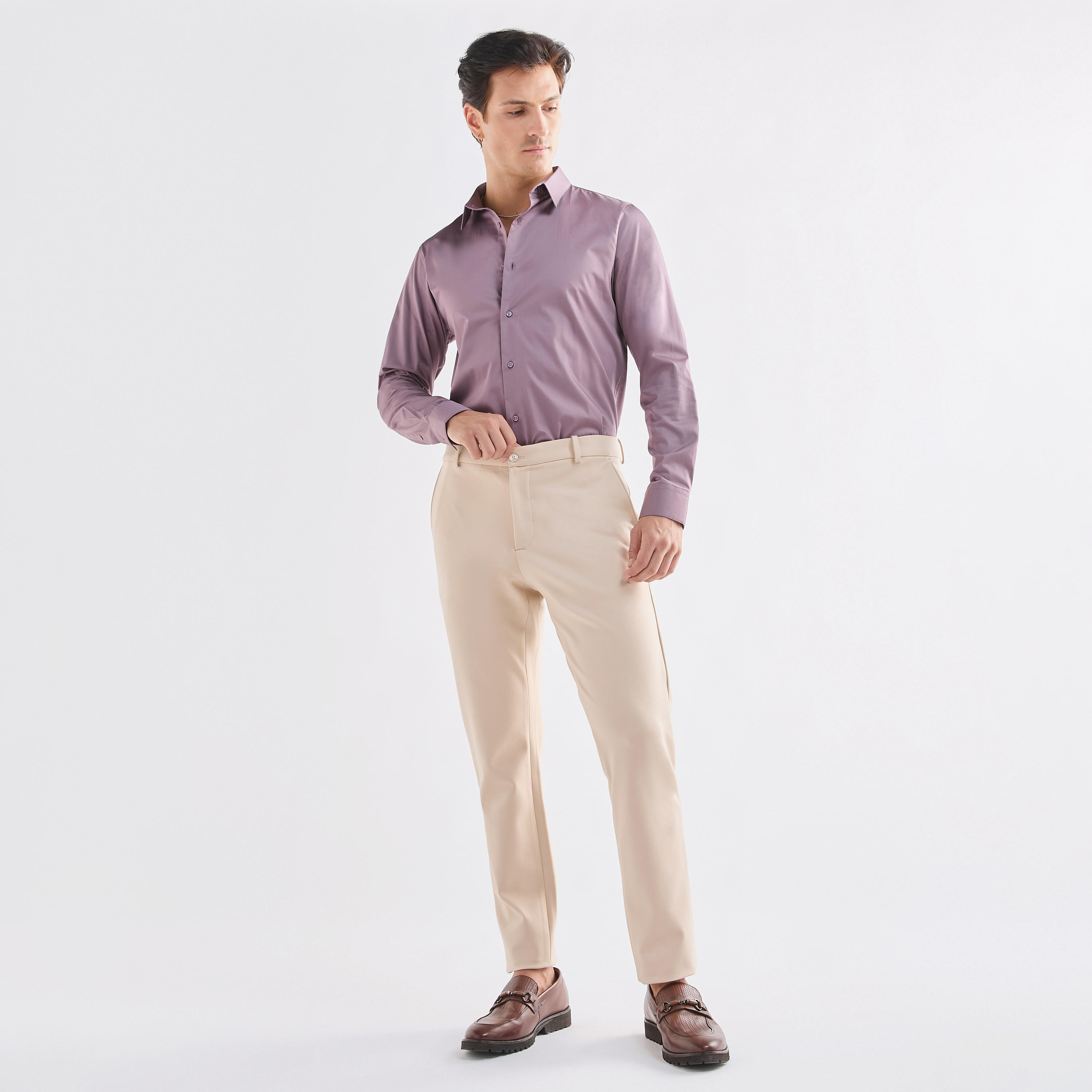 قميص بقصّة عادية وأكمام طويلة-men-clothing-shirts-image-2