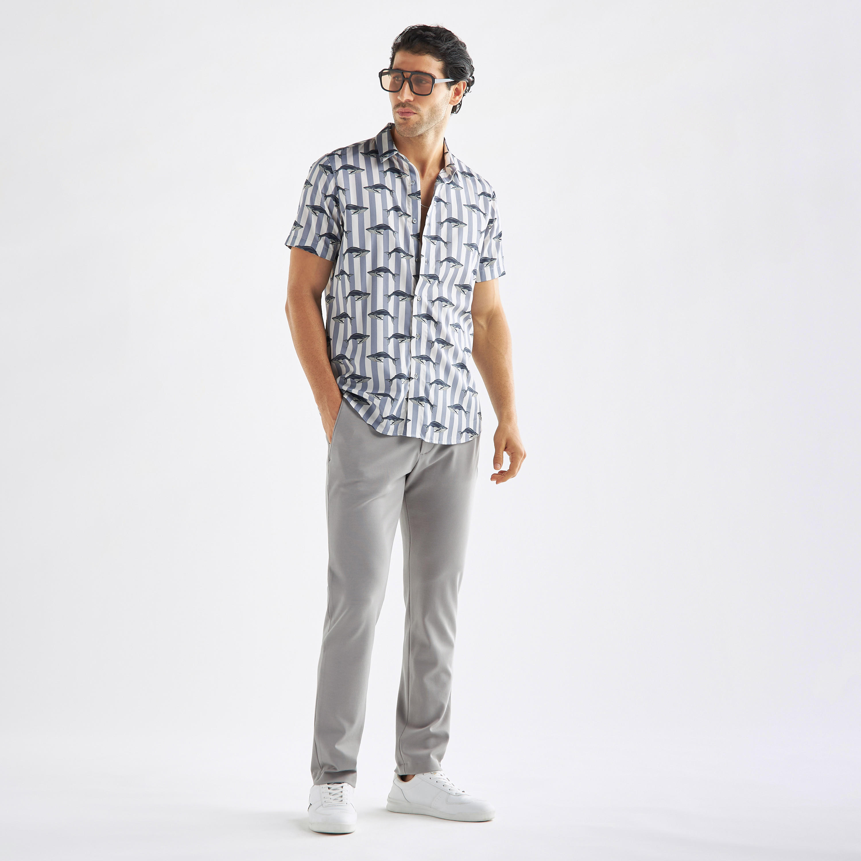 بنطلون بقصة عادية وزر إغلاق وجيوب-men-clothing-bottoms-trousersandchinos-trousers-image-3